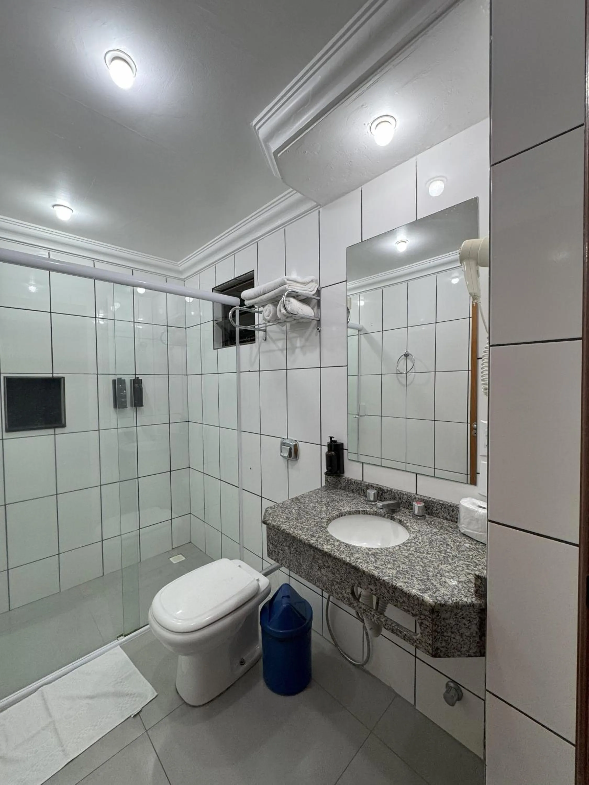 Shower in Hotel das Américas