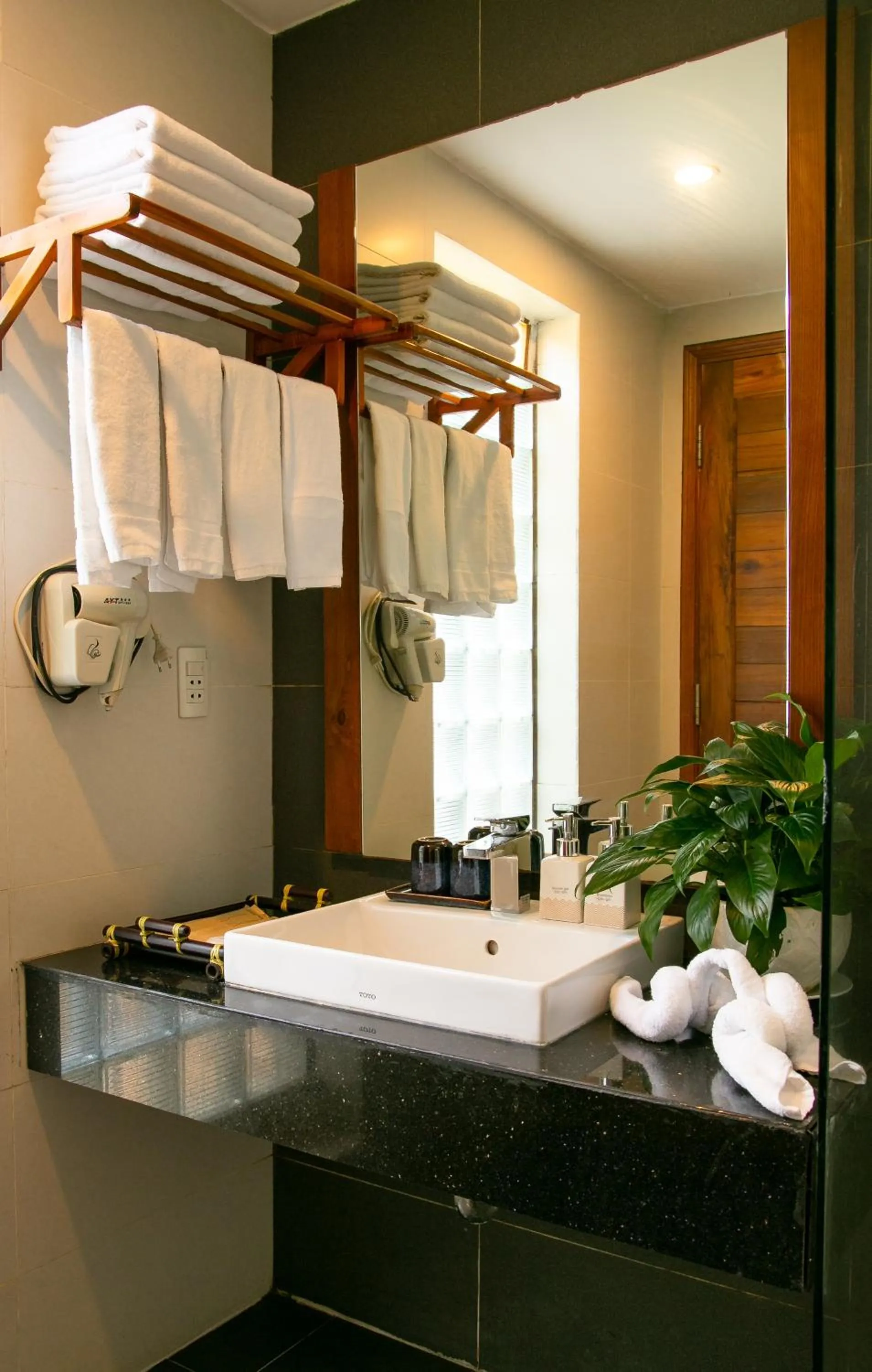 Toilet in Nadine Phu Quoc Resort & Spa