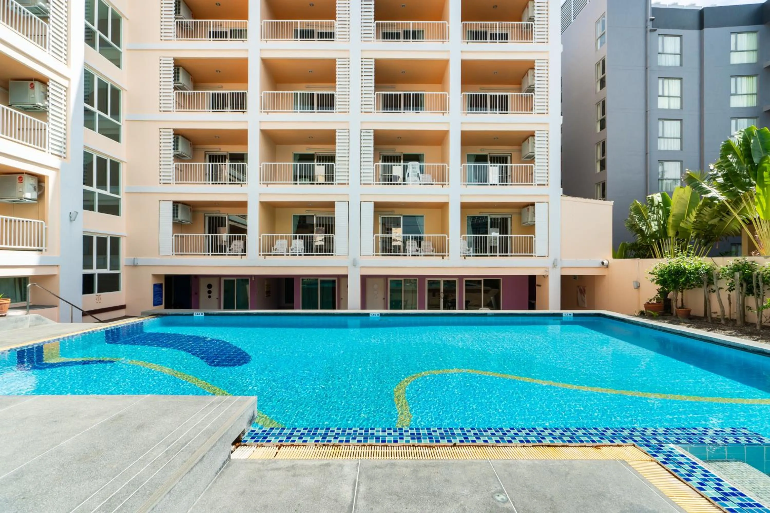 Area and facilities in Best Bella Pattaya