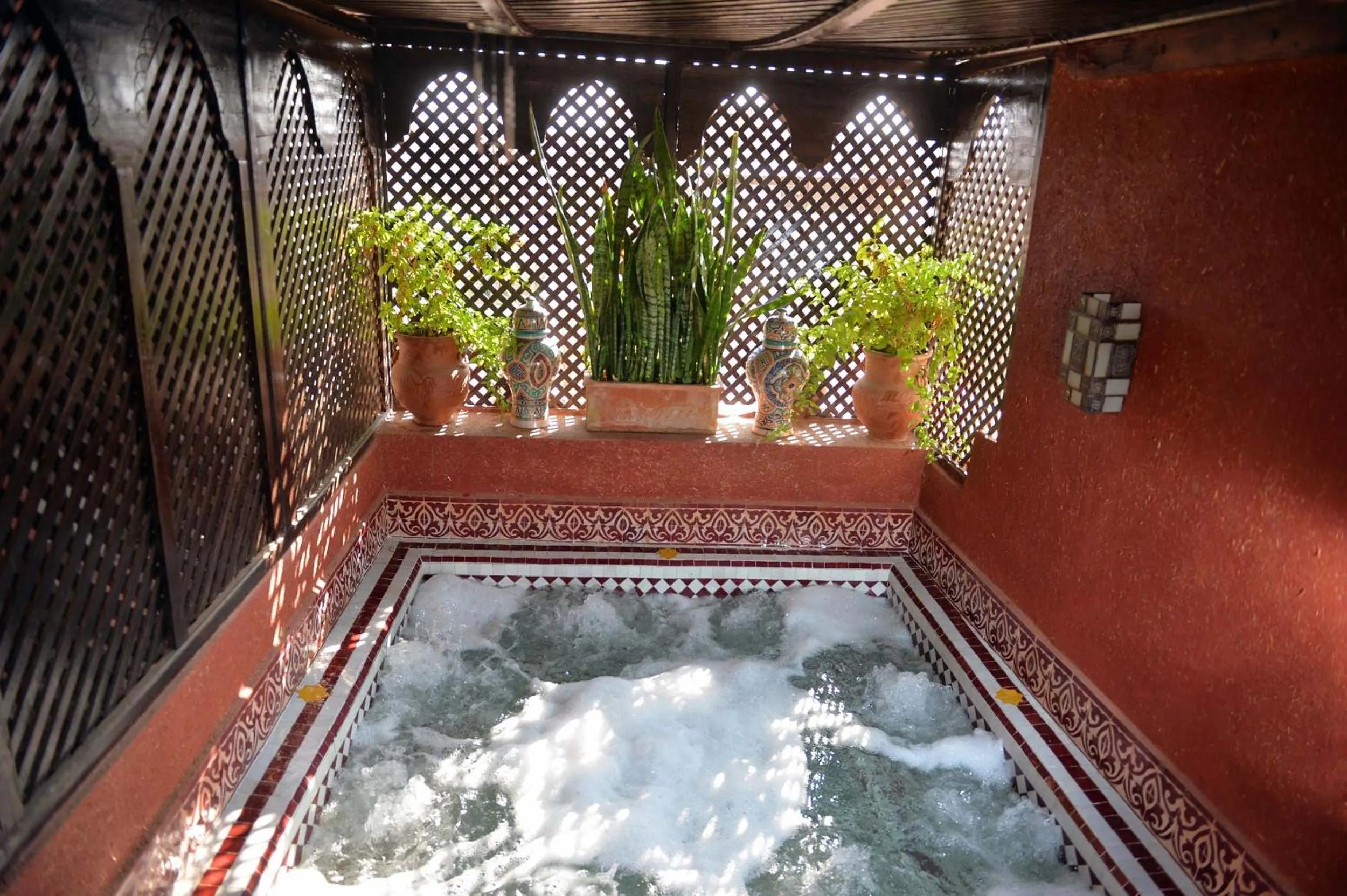 Spa and wellness centre/facilities in Riad La Porte Rouge By La Siredrah