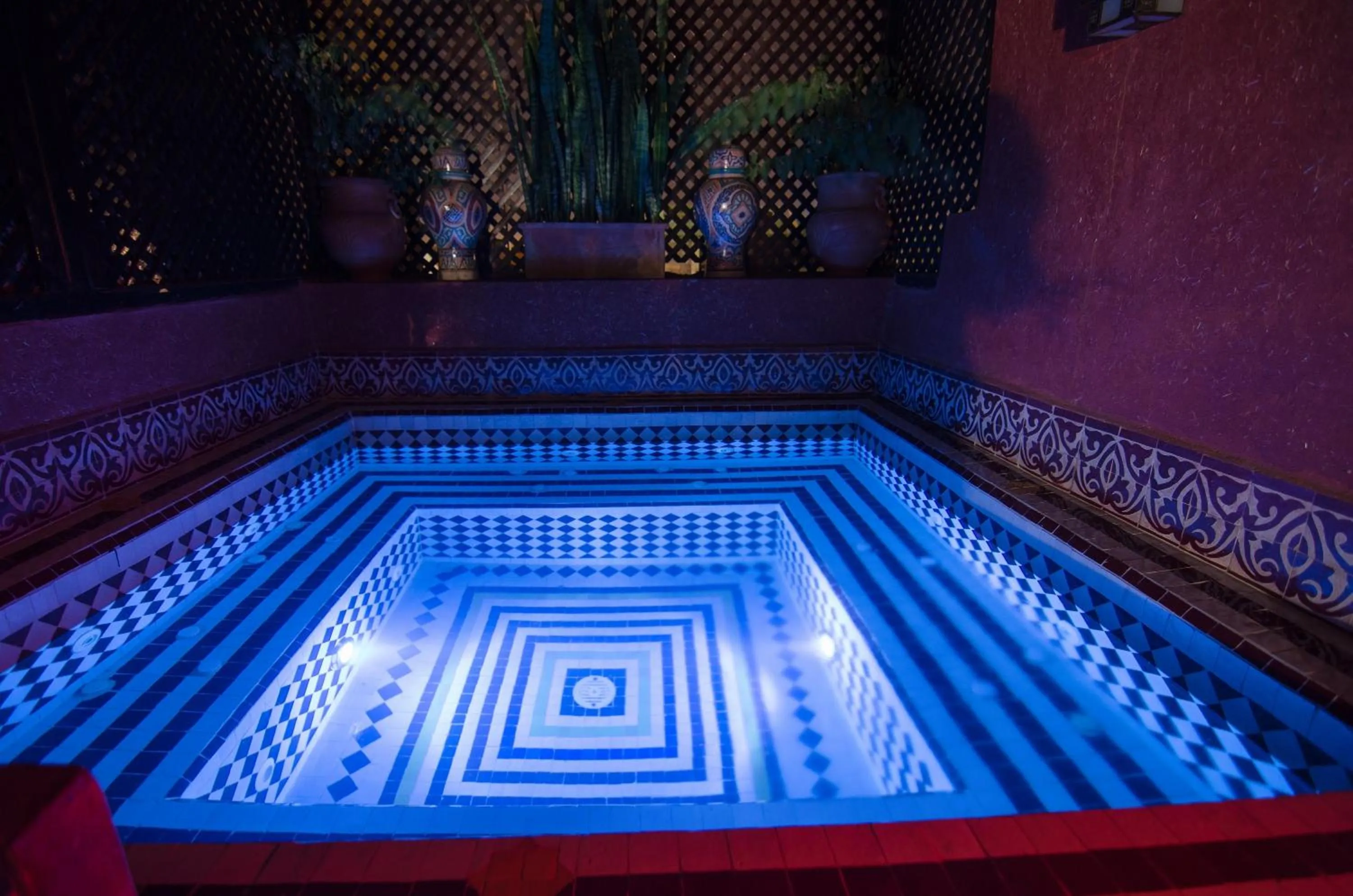 Swimming pool in Riad La Porte Rouge By La Siredrah