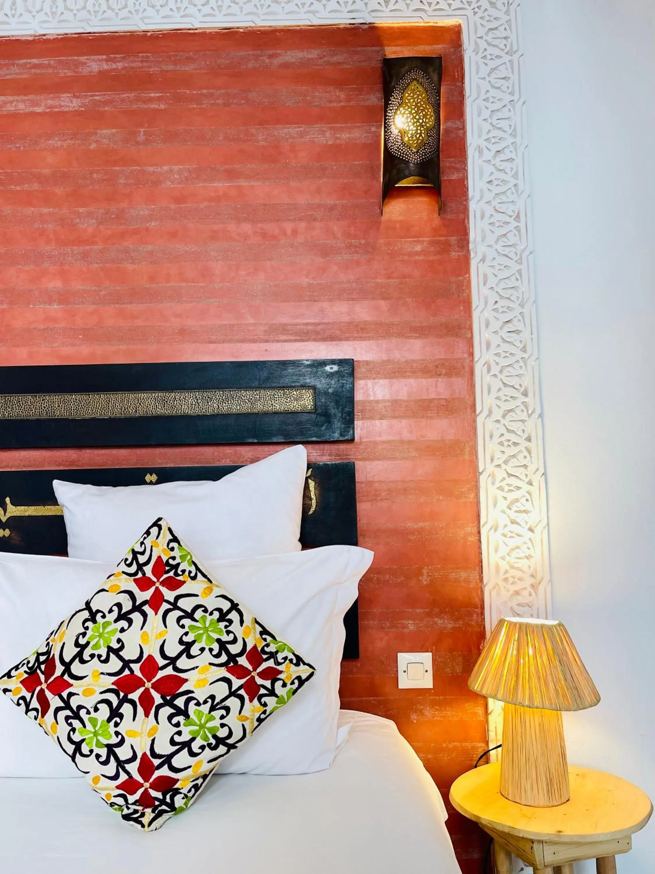 Bed in Riad La Porte Rouge By La Siredrah
