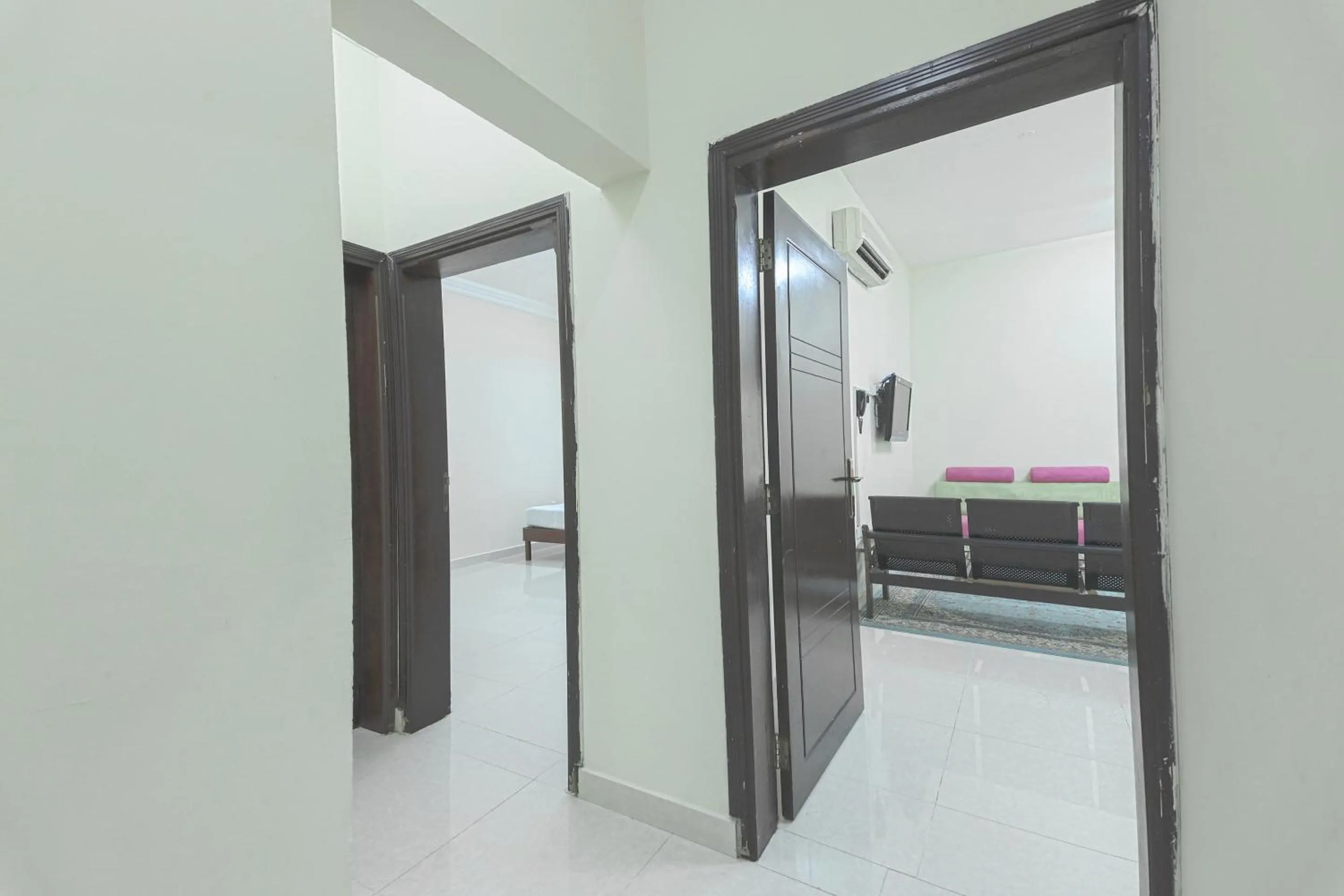 Bedroom in Super OYO 111 Al Thabit Hotel