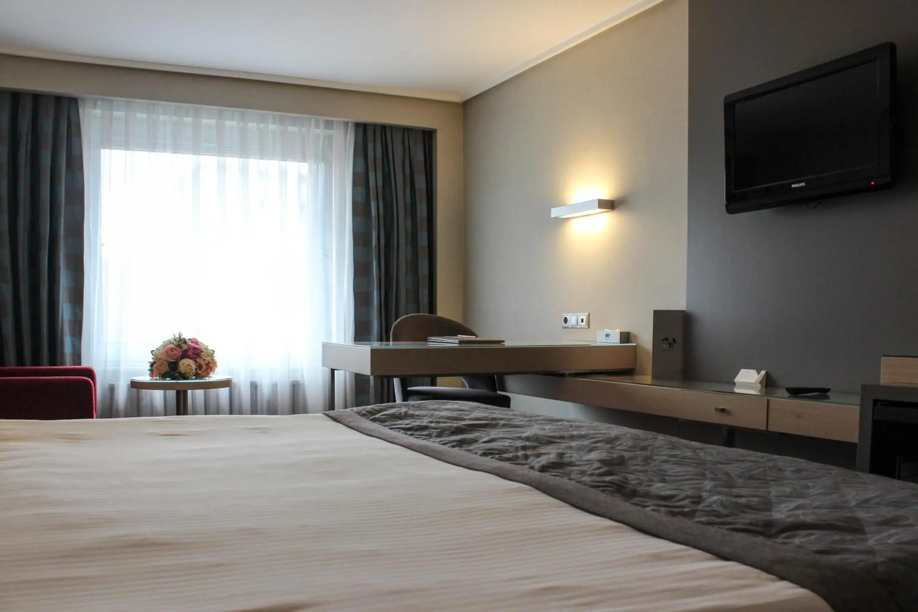 Communal lounge/ TV room, Bed in Eyuboglu Hotel Communal lounge/ TV room, Bed in Eyuboglu Hotel