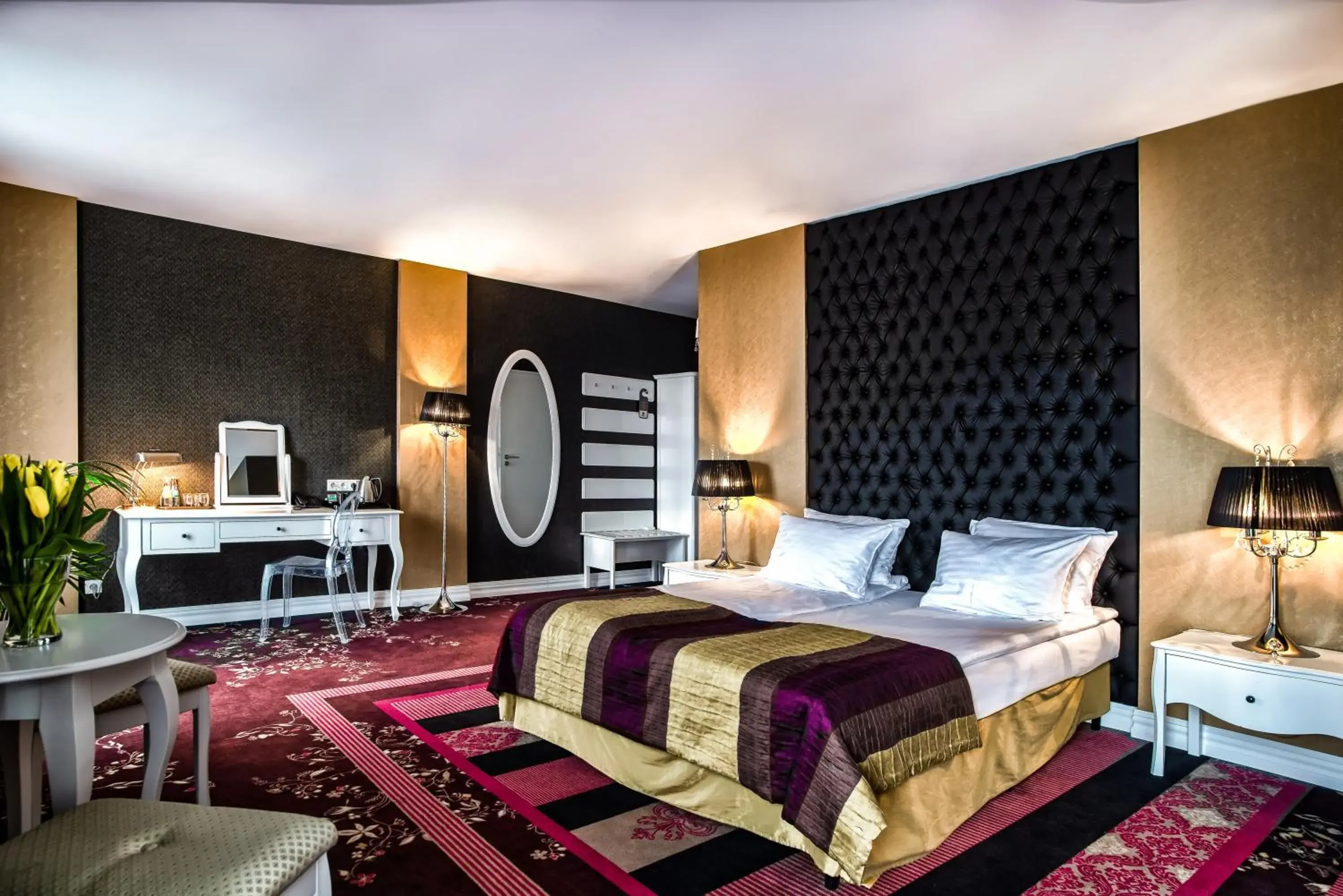 Classic Suite in Hotel Lamberton Classic Suite in Hotel Lamberton