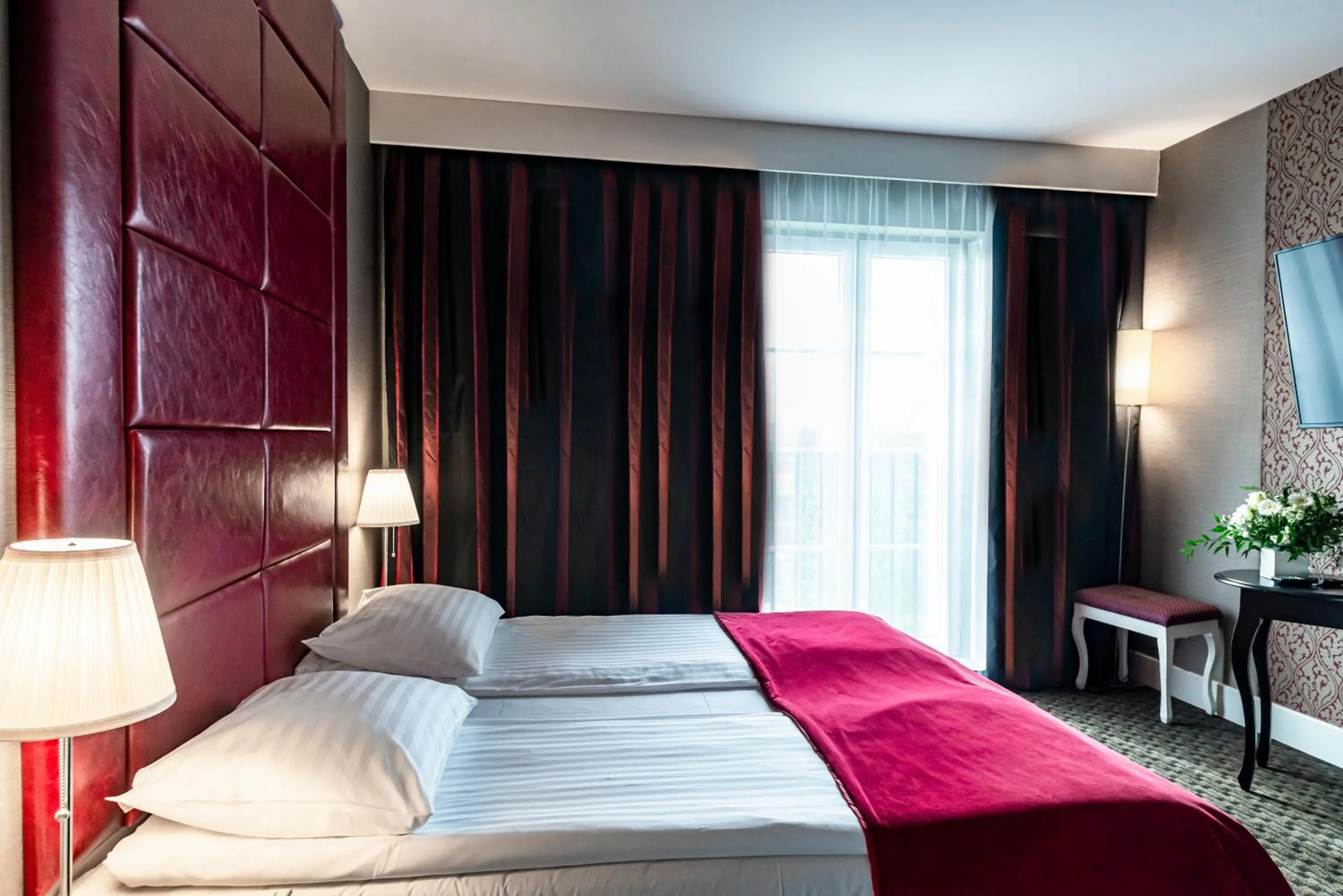 Bed in Hotel Lamberton