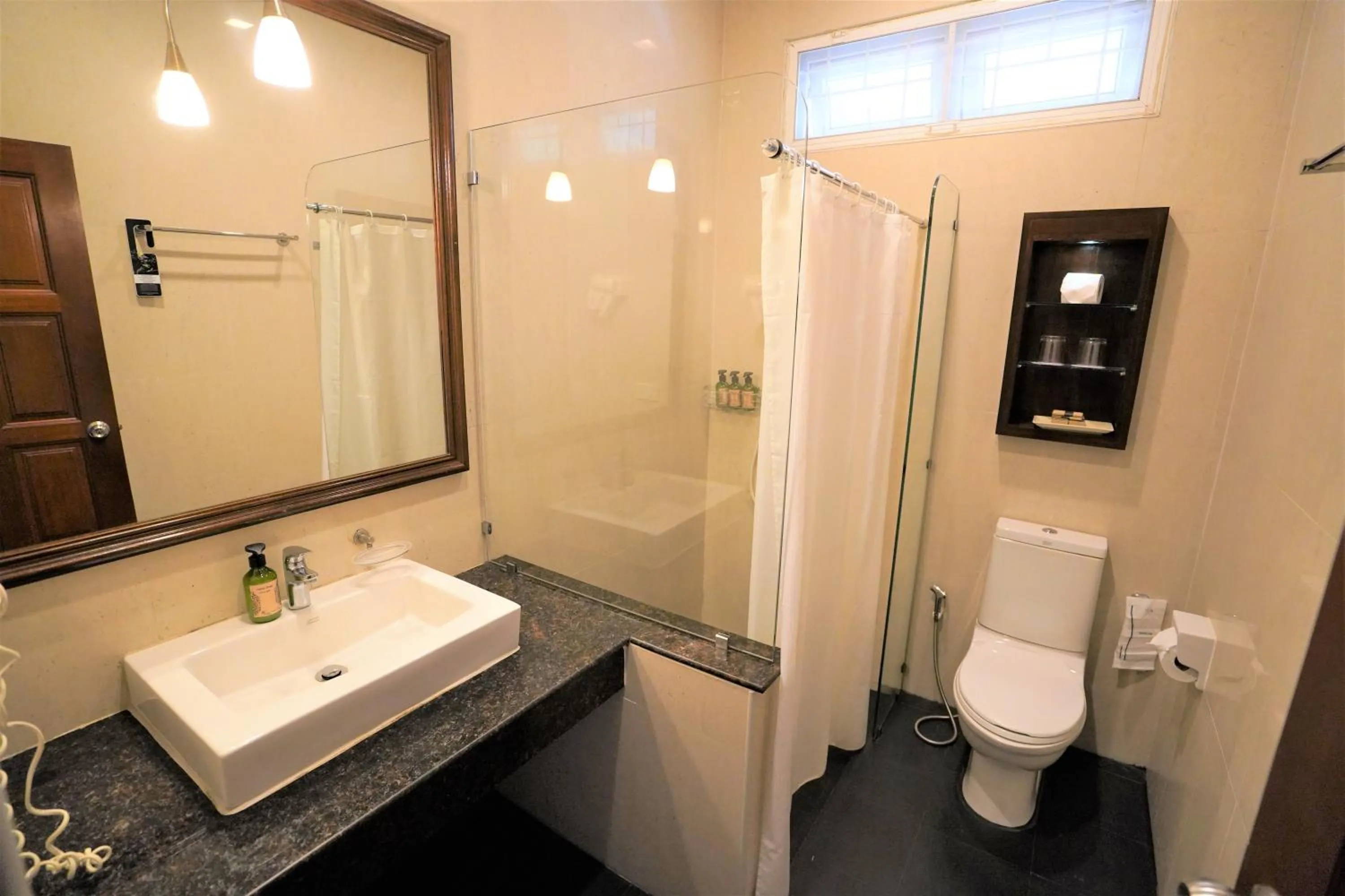 Toilet in Samed Villa Resort