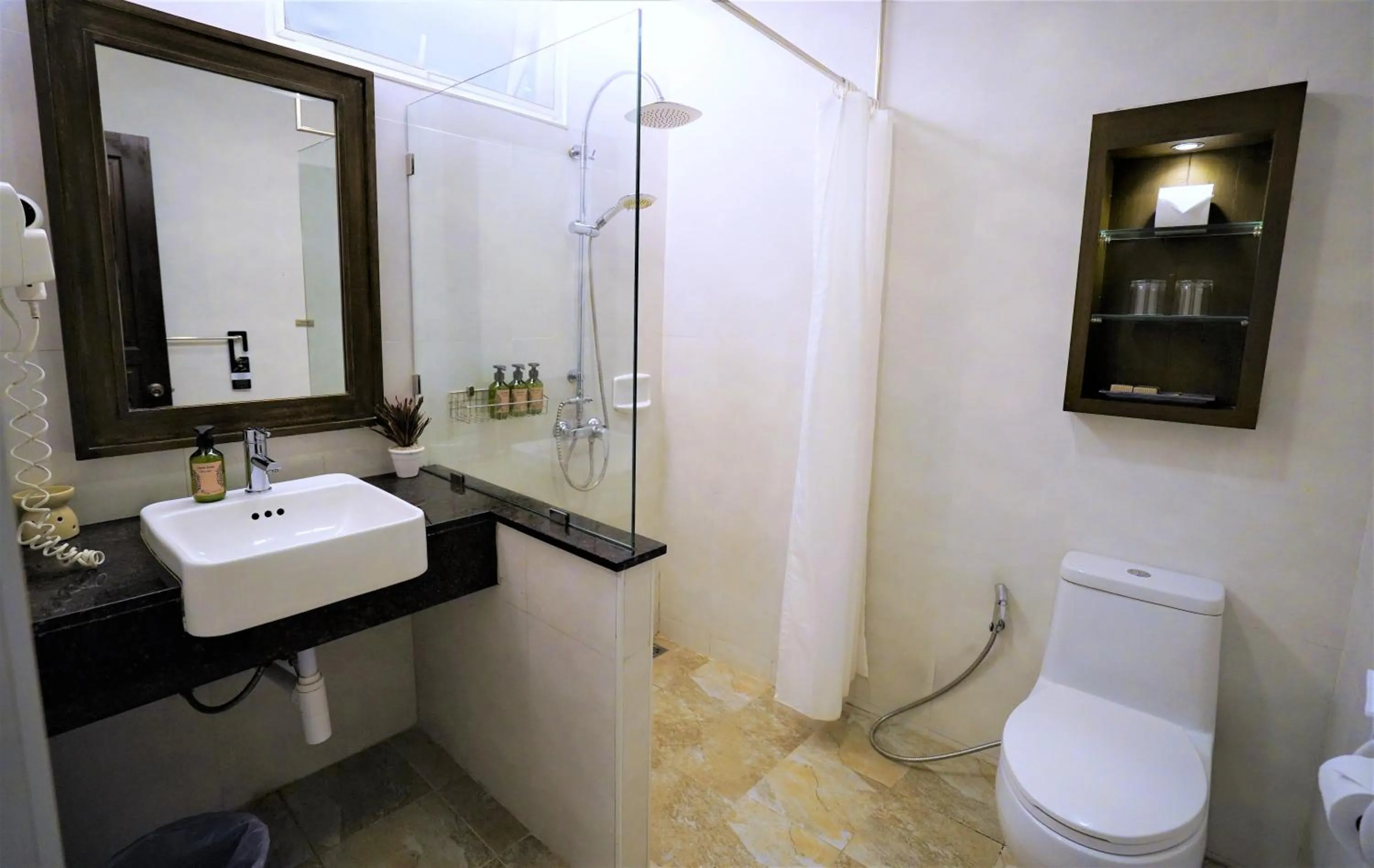 Shower in Samed Villa Resort