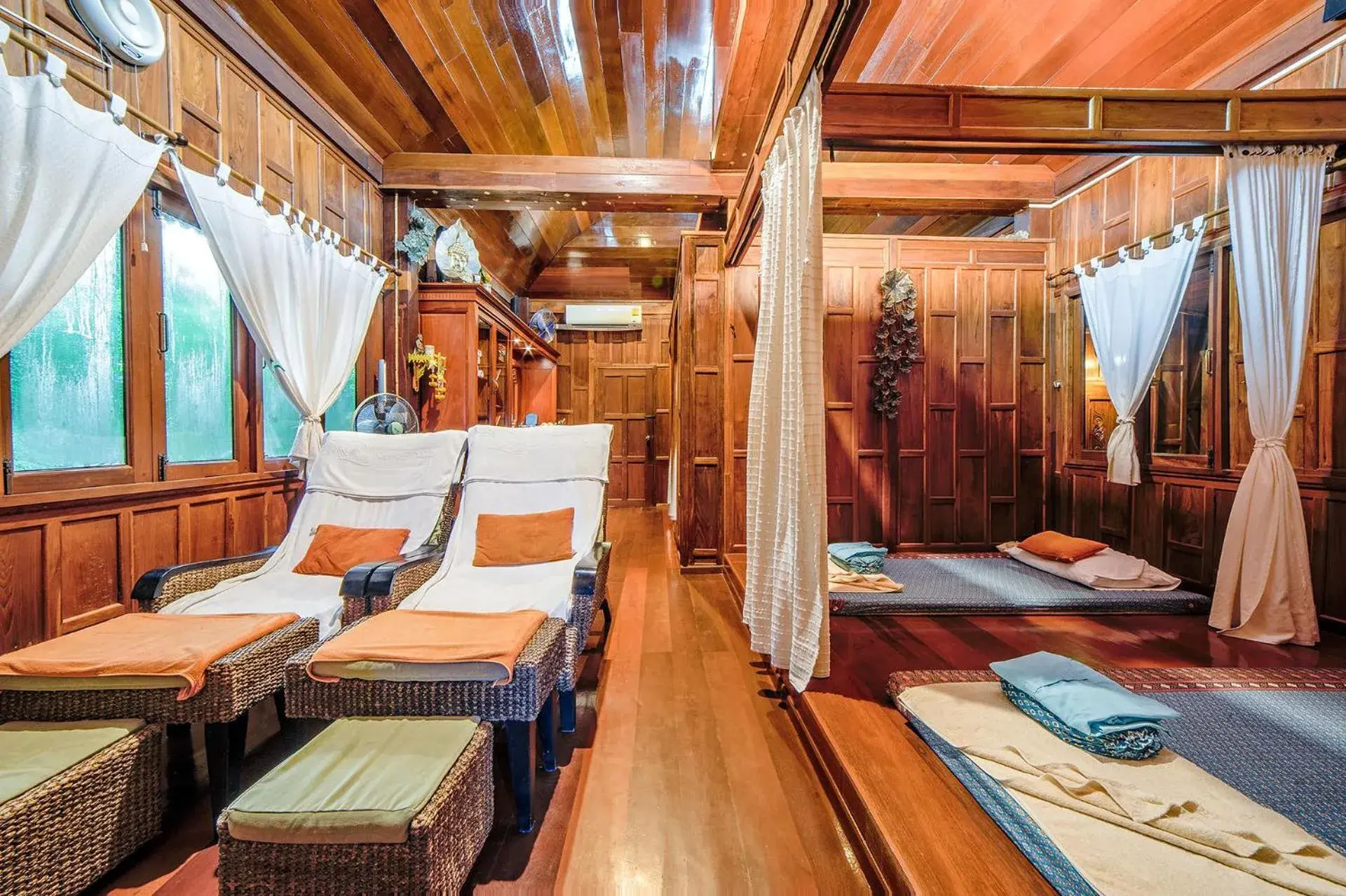 Massage, Bed in Samed Villa Resort Massage, Bed in Samed Villa Resort