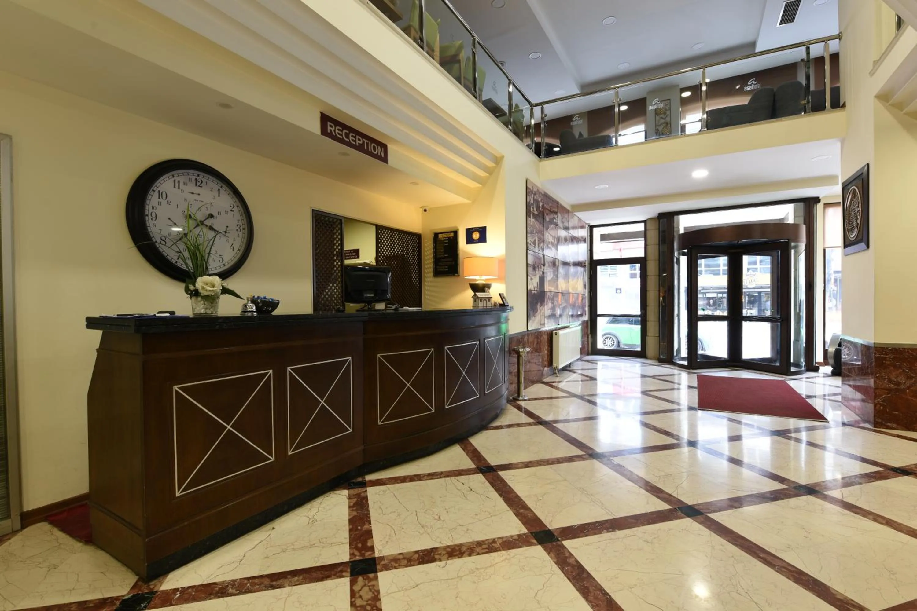 Lobby or reception in Asal Hotel