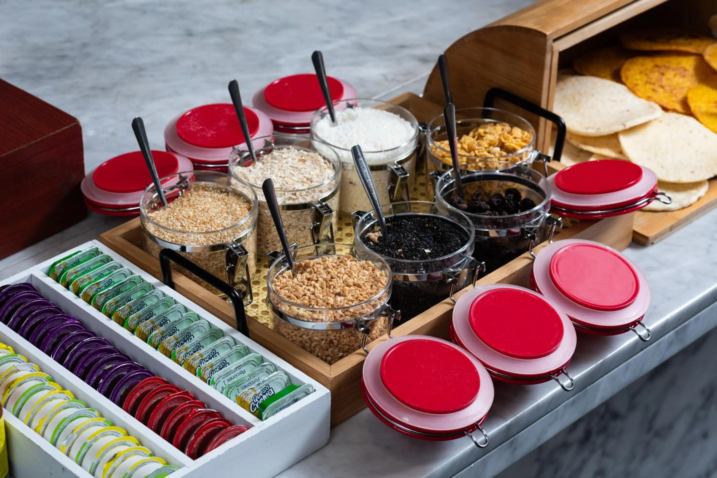 Breakfast in Hotel Holiday Inn Express & Suites Medellin by IHG