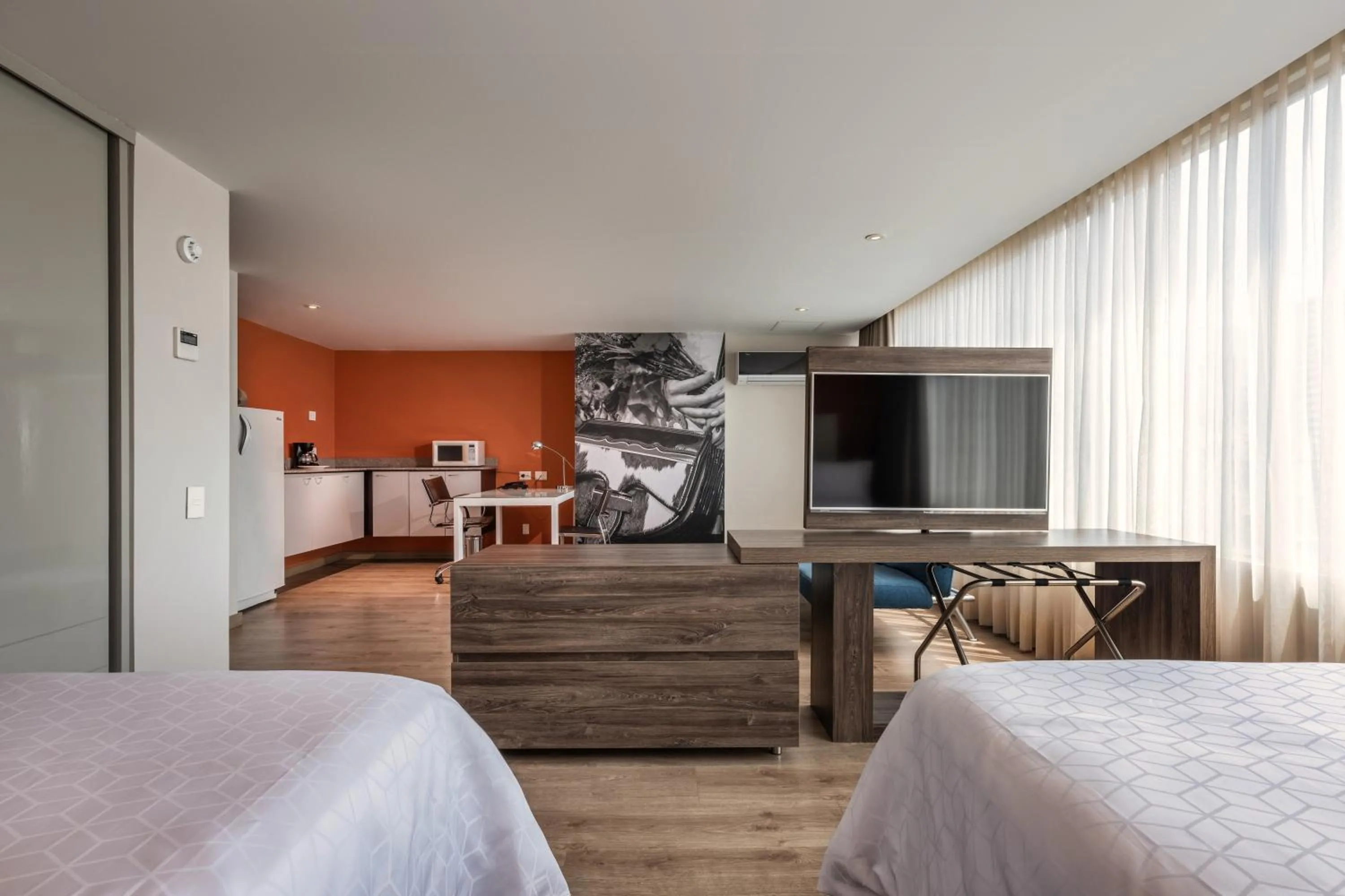 Bed in Hotel Holiday Inn Express & Suites Medellin by IHG