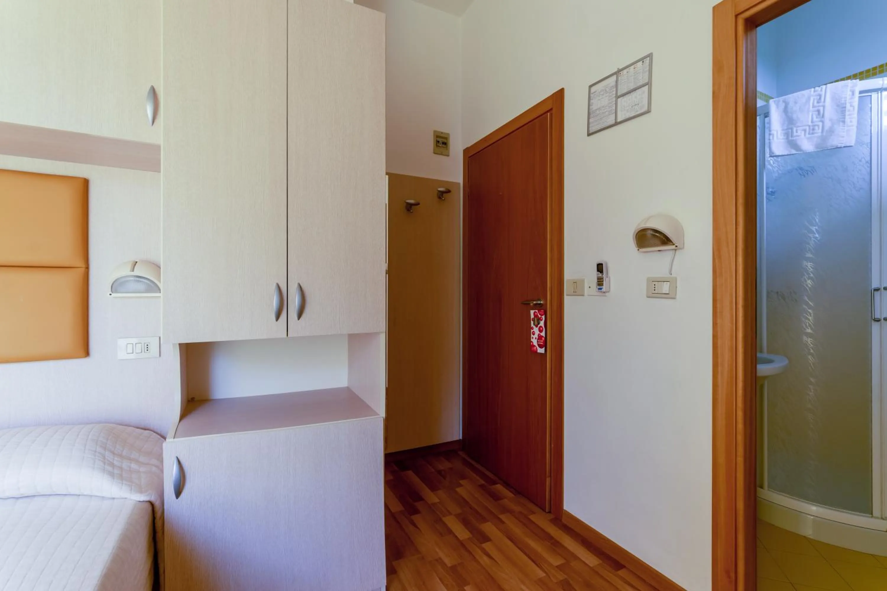 Photo of the whole room, Bed in Hotel Stresa