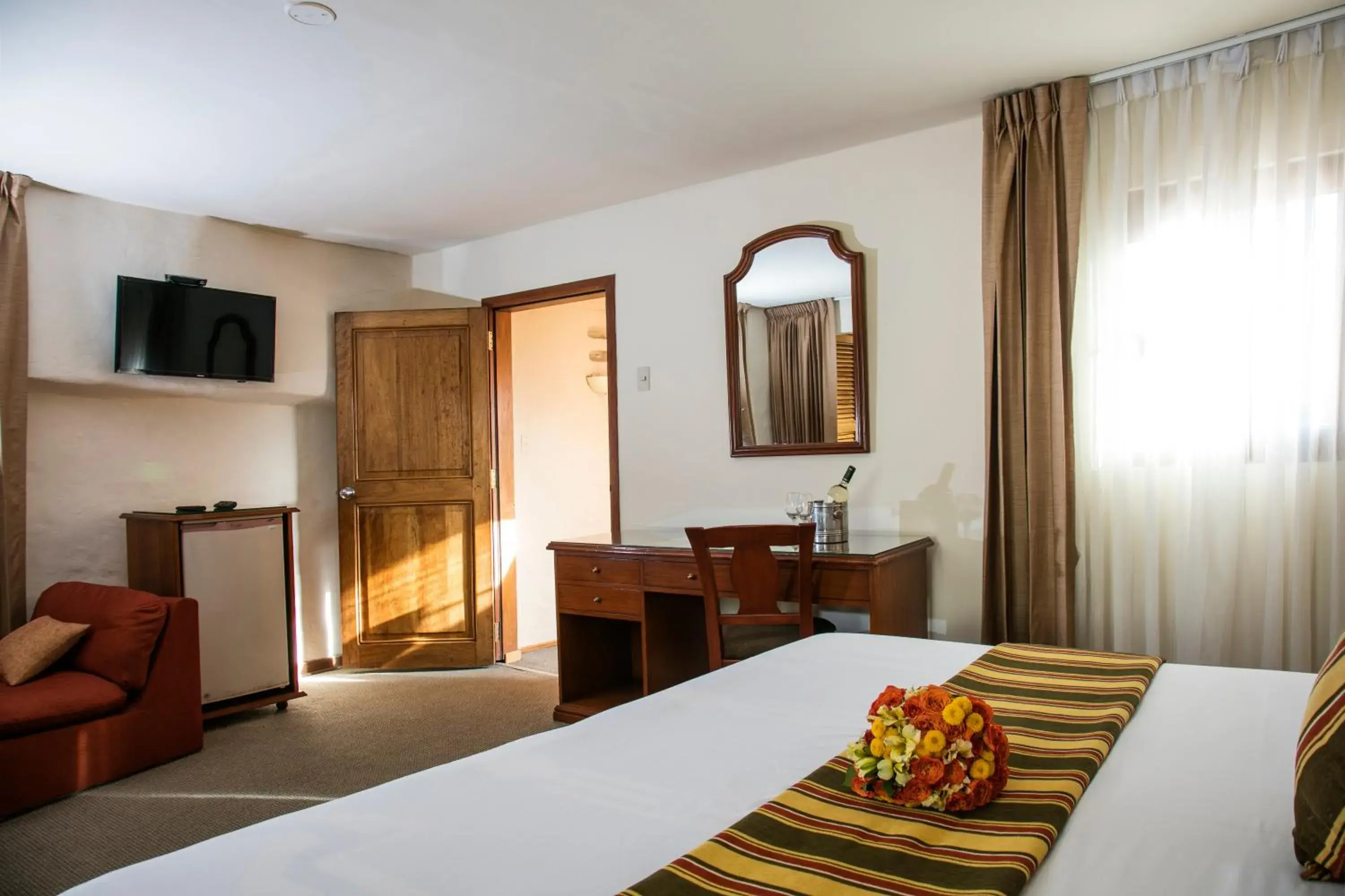 Photo of the whole room, Bed in San Agustin Internacional Photo of the whole room, Bed in San Agustin Internacional