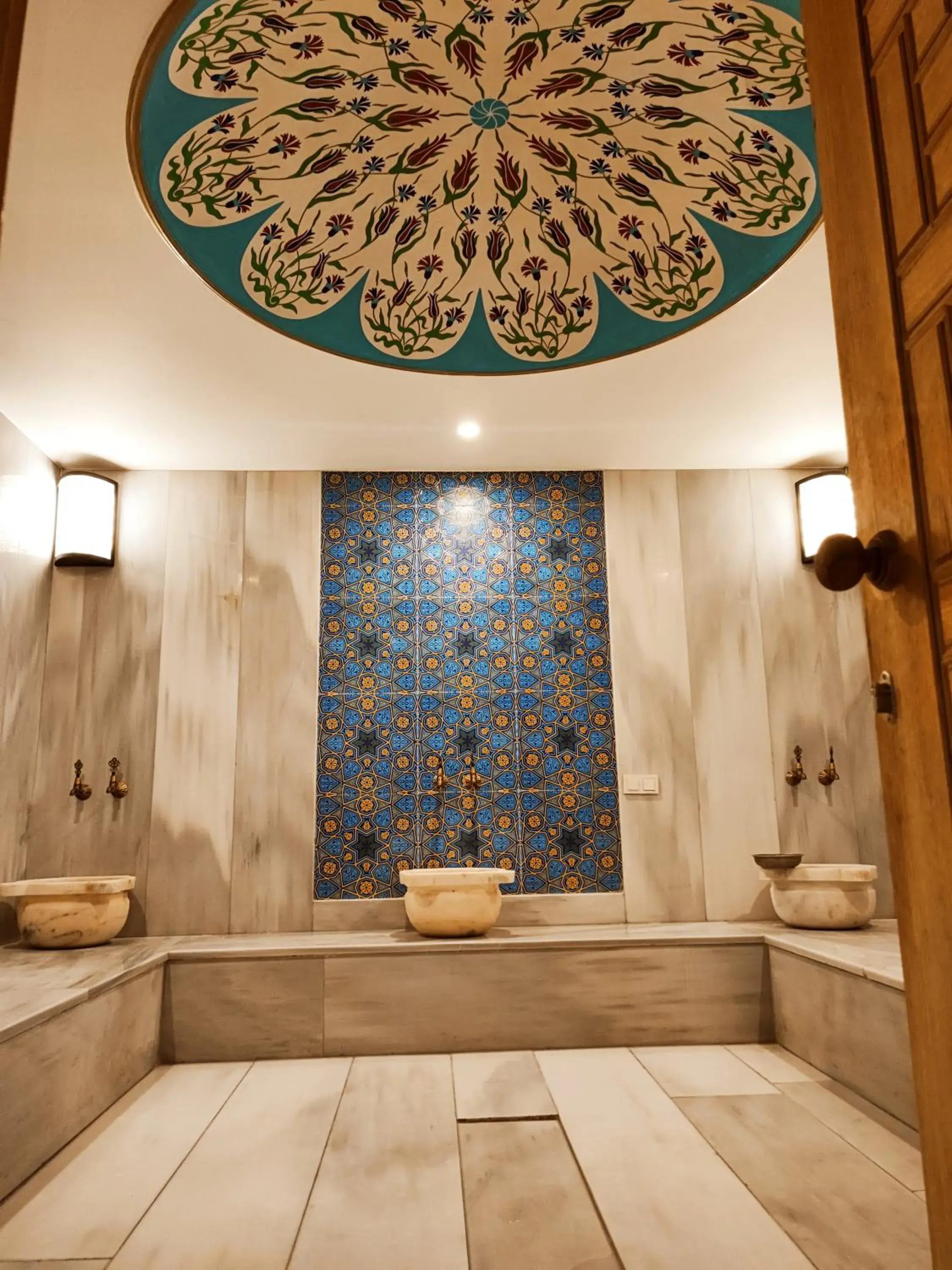 Public Bath, Bathroom in Pasapark Karatay Hotel
