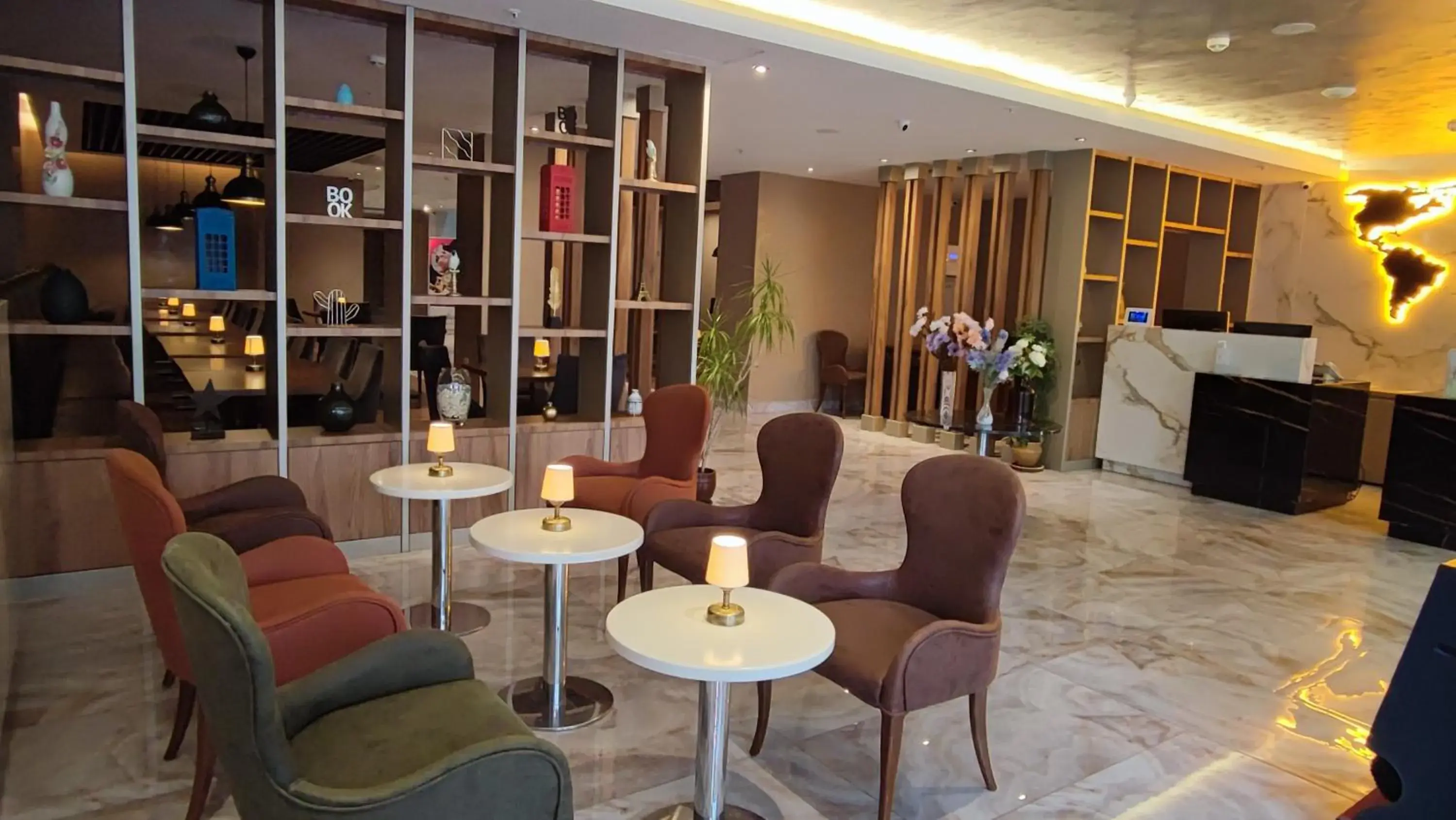 Lobby or reception, Lounge/Bar in Pasapark Karatay Hotel