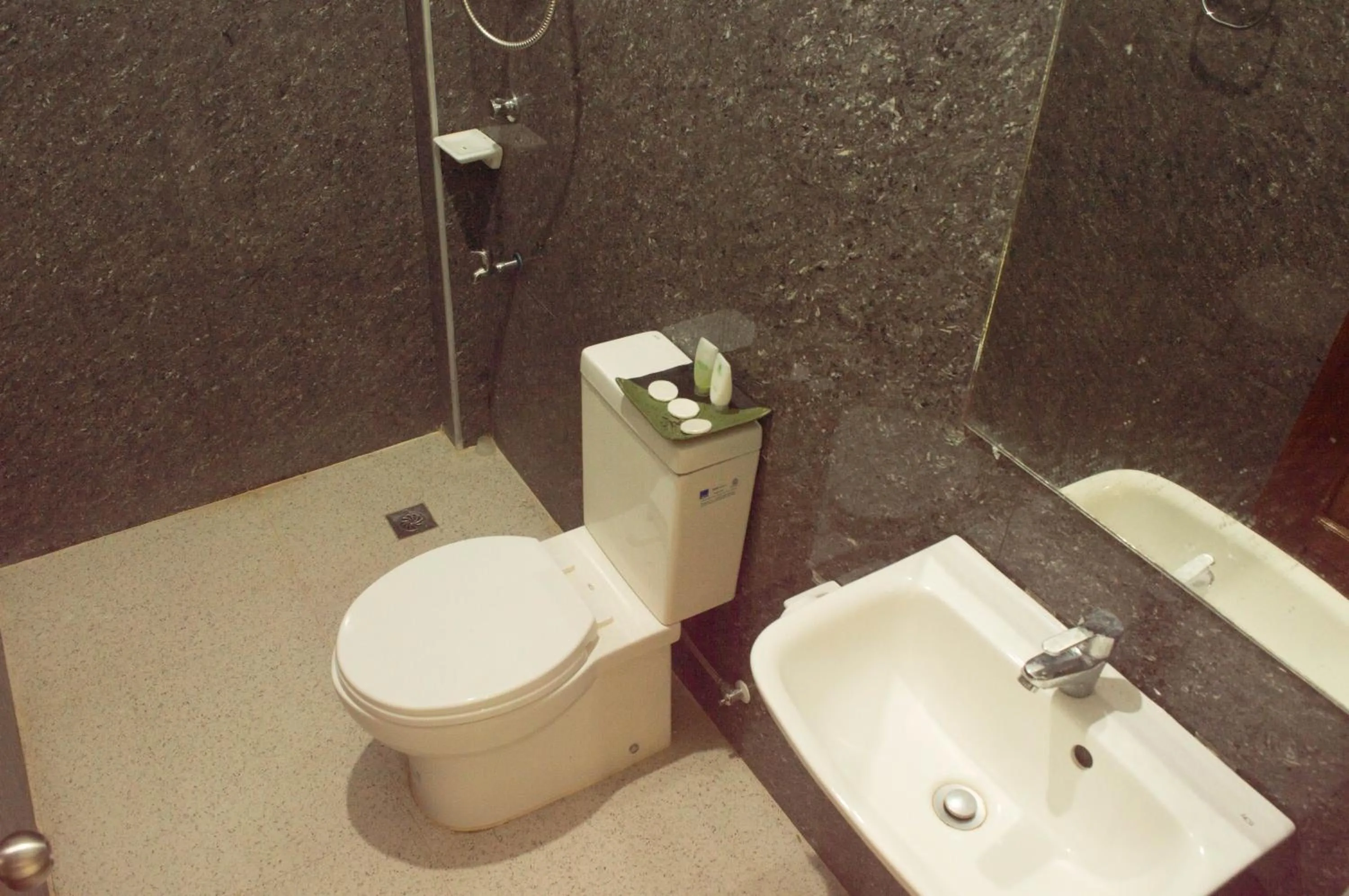 Shower in Abeth's Haven