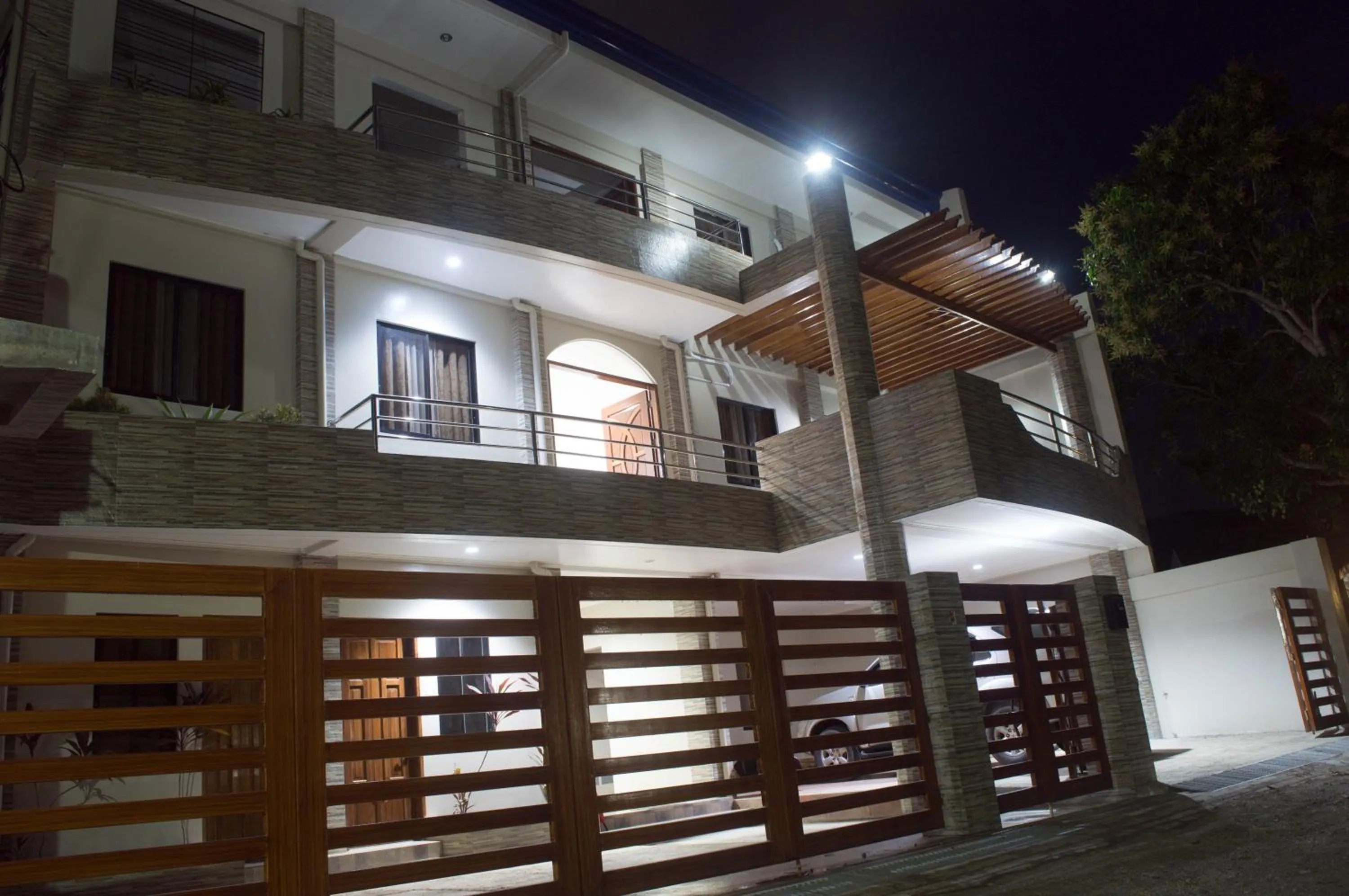 Property building in Abeth's Haven