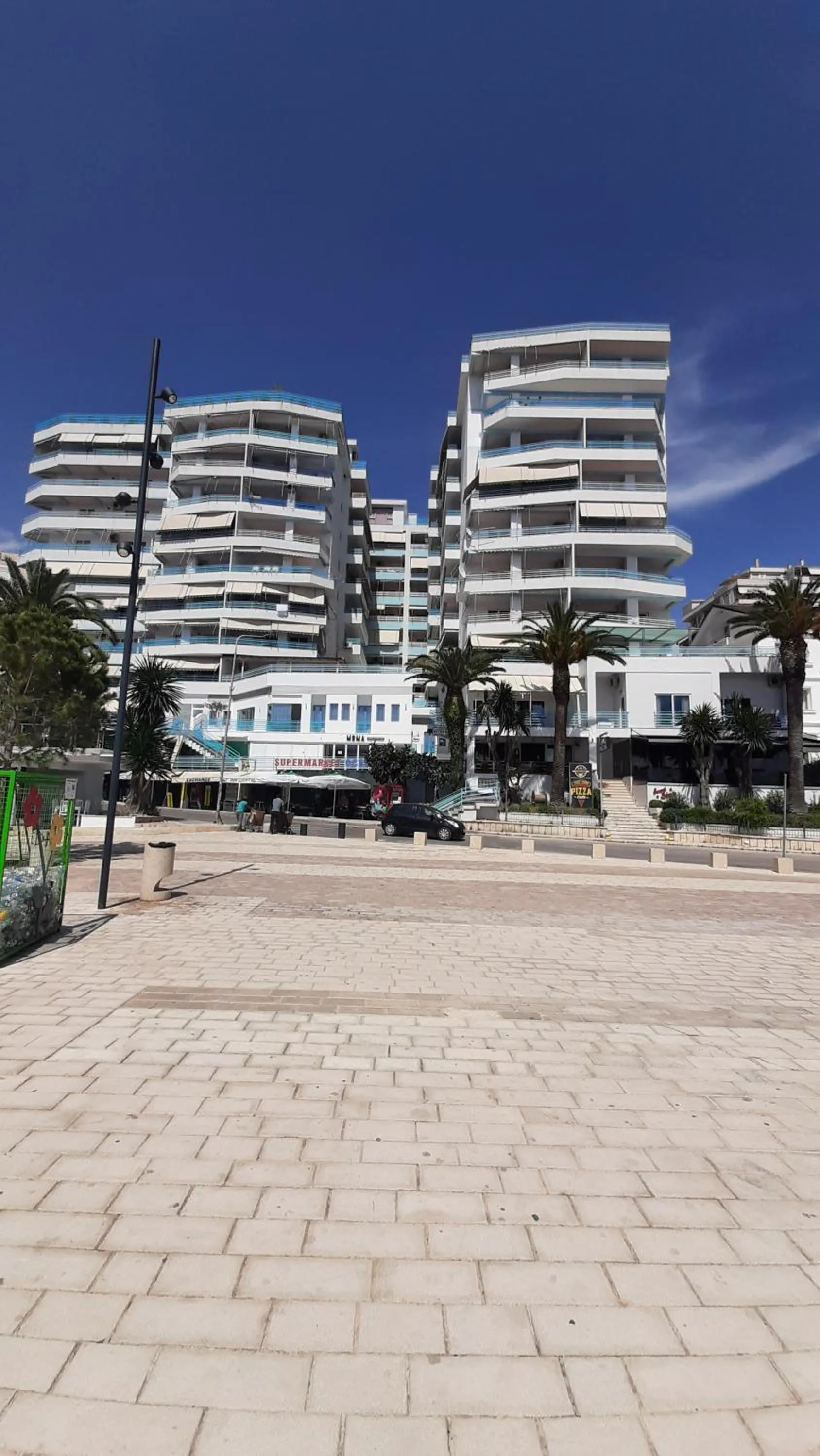 Meni's family apartament