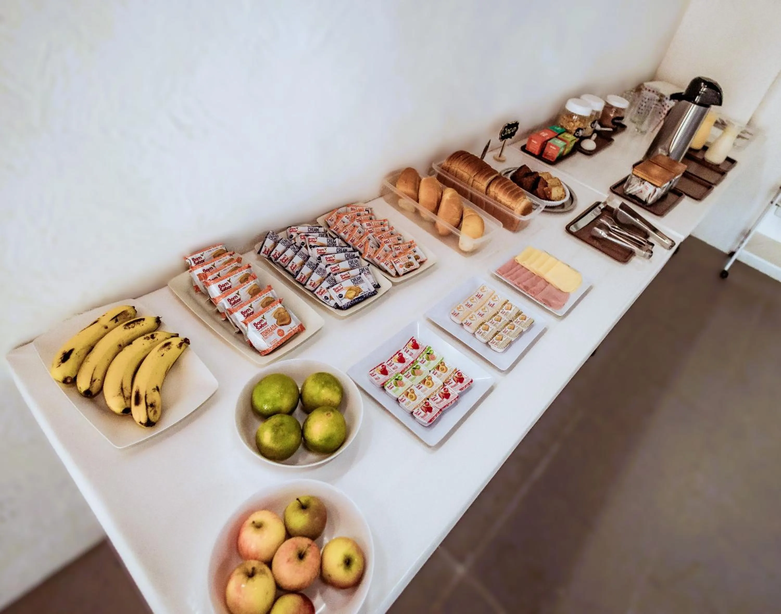 Breakfast in Pousada Peruibe 455