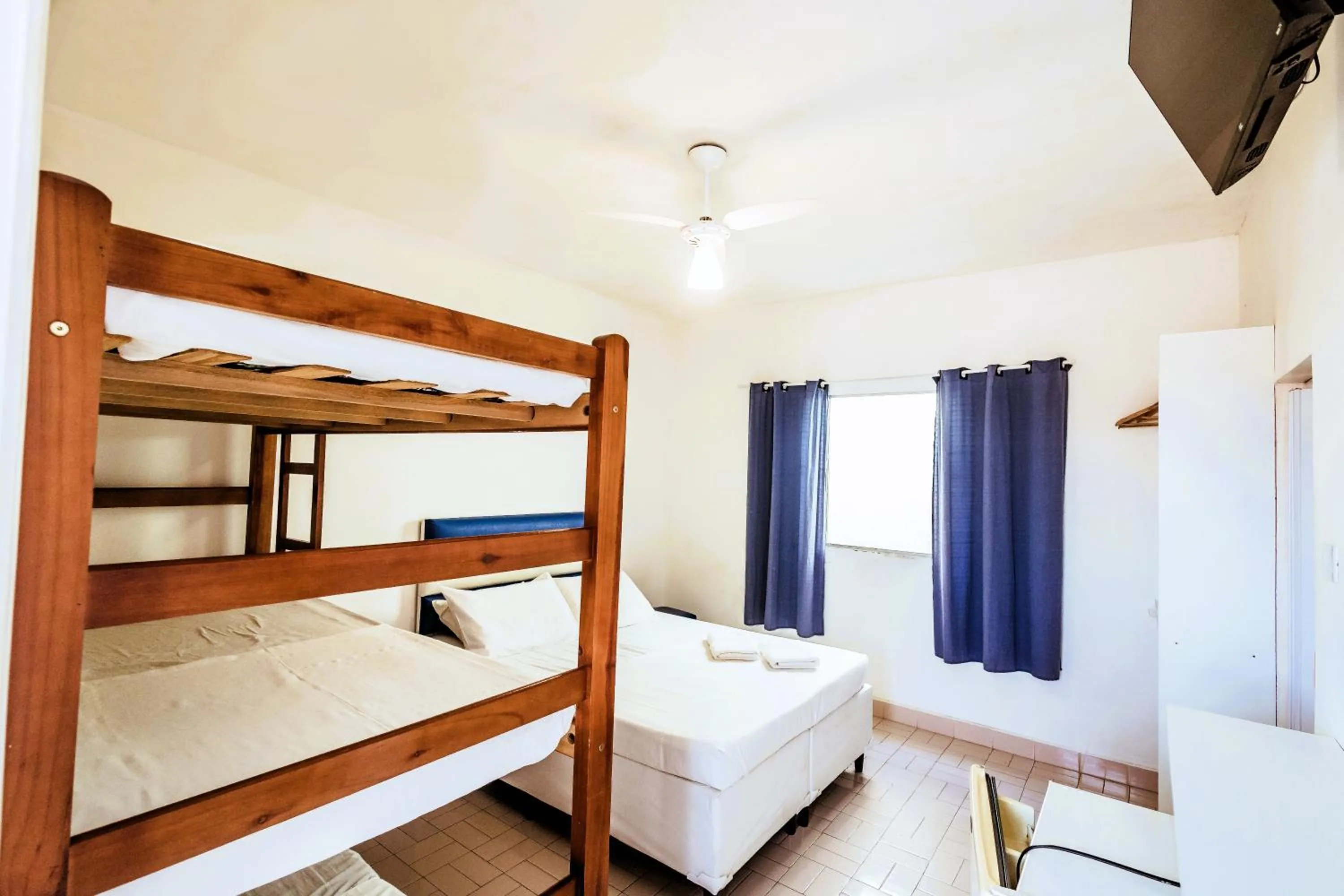 TV and multimedia, Bed in Pousada Peruibe 455