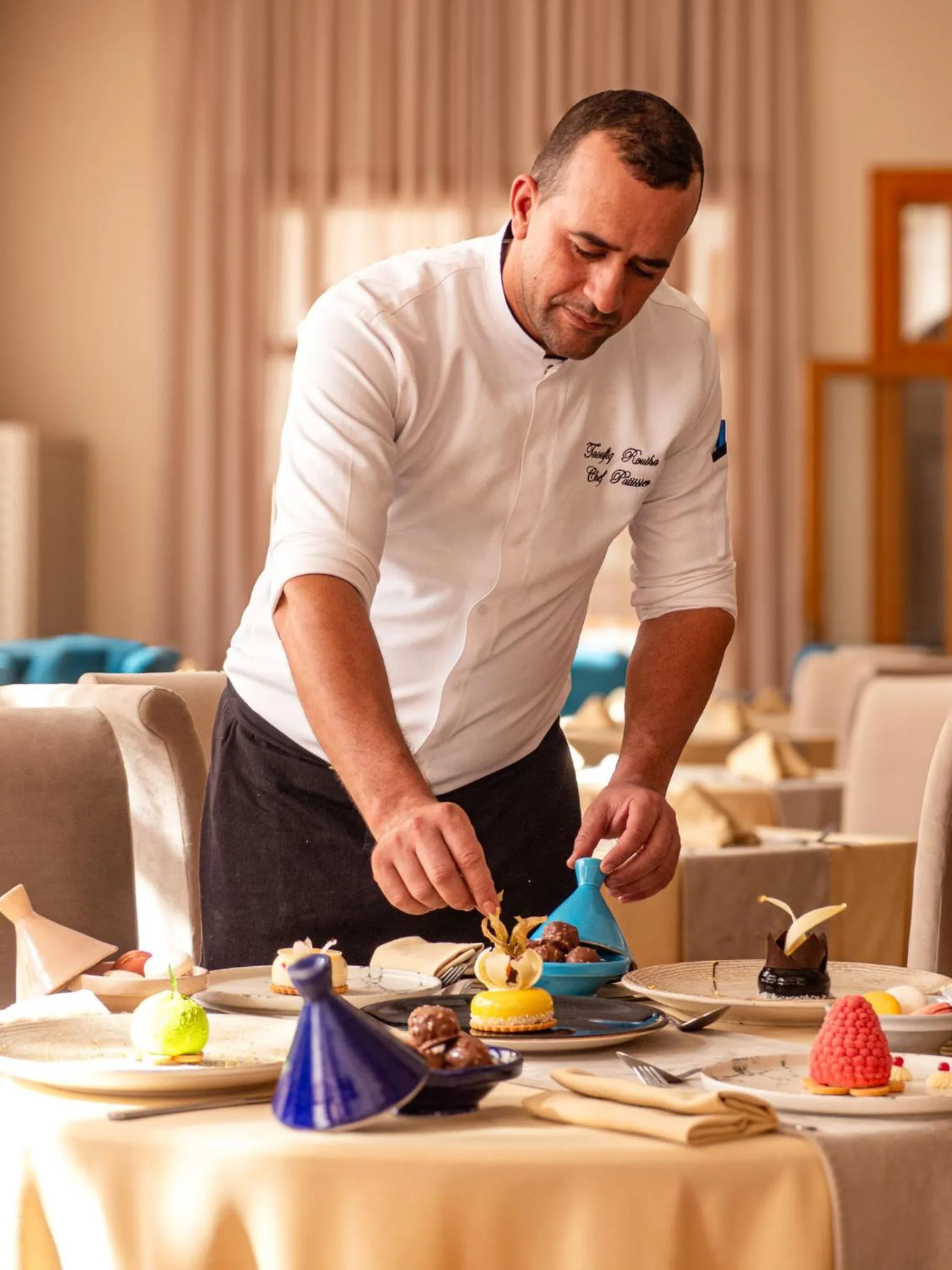 Restaurant/places to eat in Grand Mogador Menara & Spa