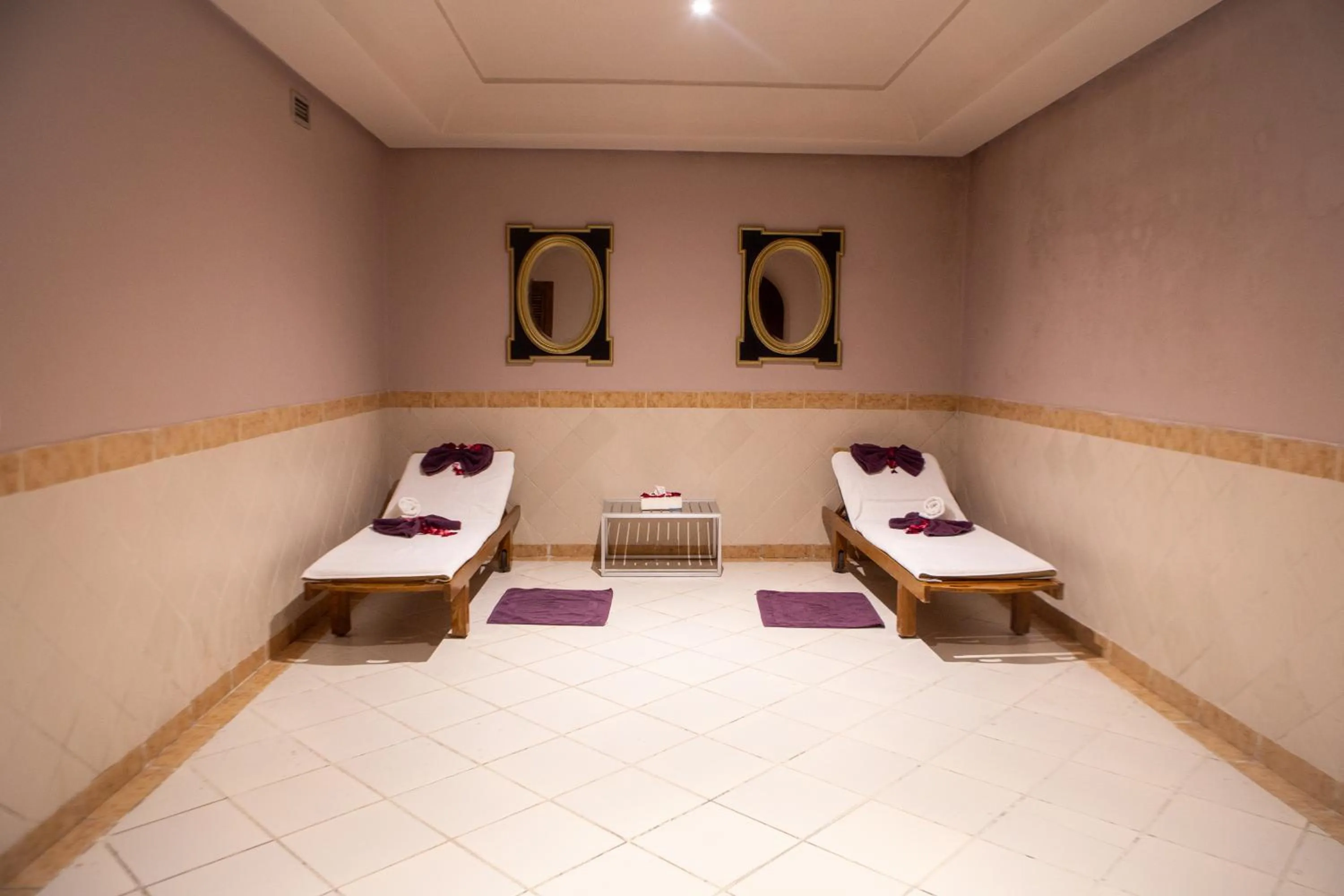 Massage in Grand Mogador Menara & Spa