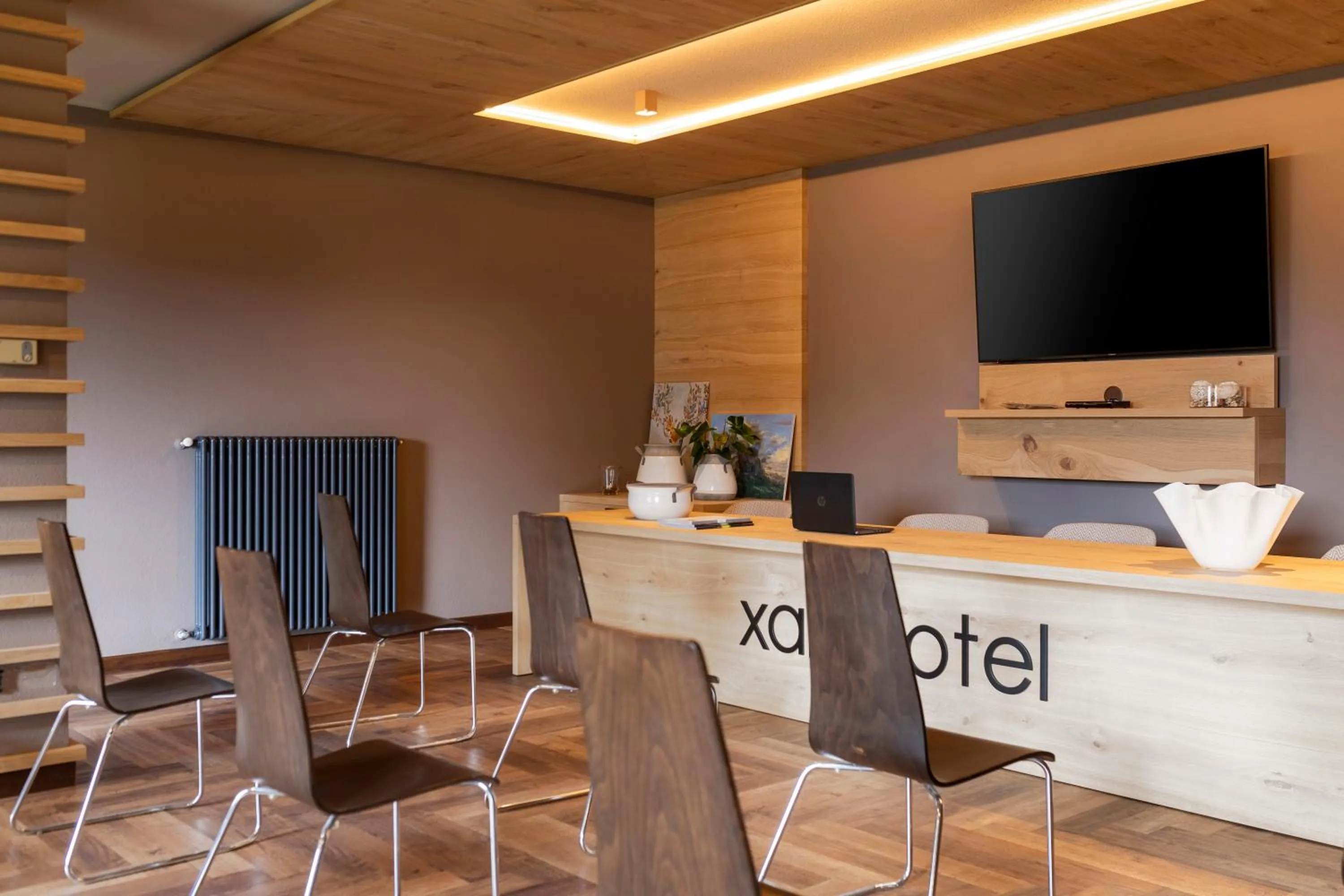 Meeting/conference room in X Alp Hotel