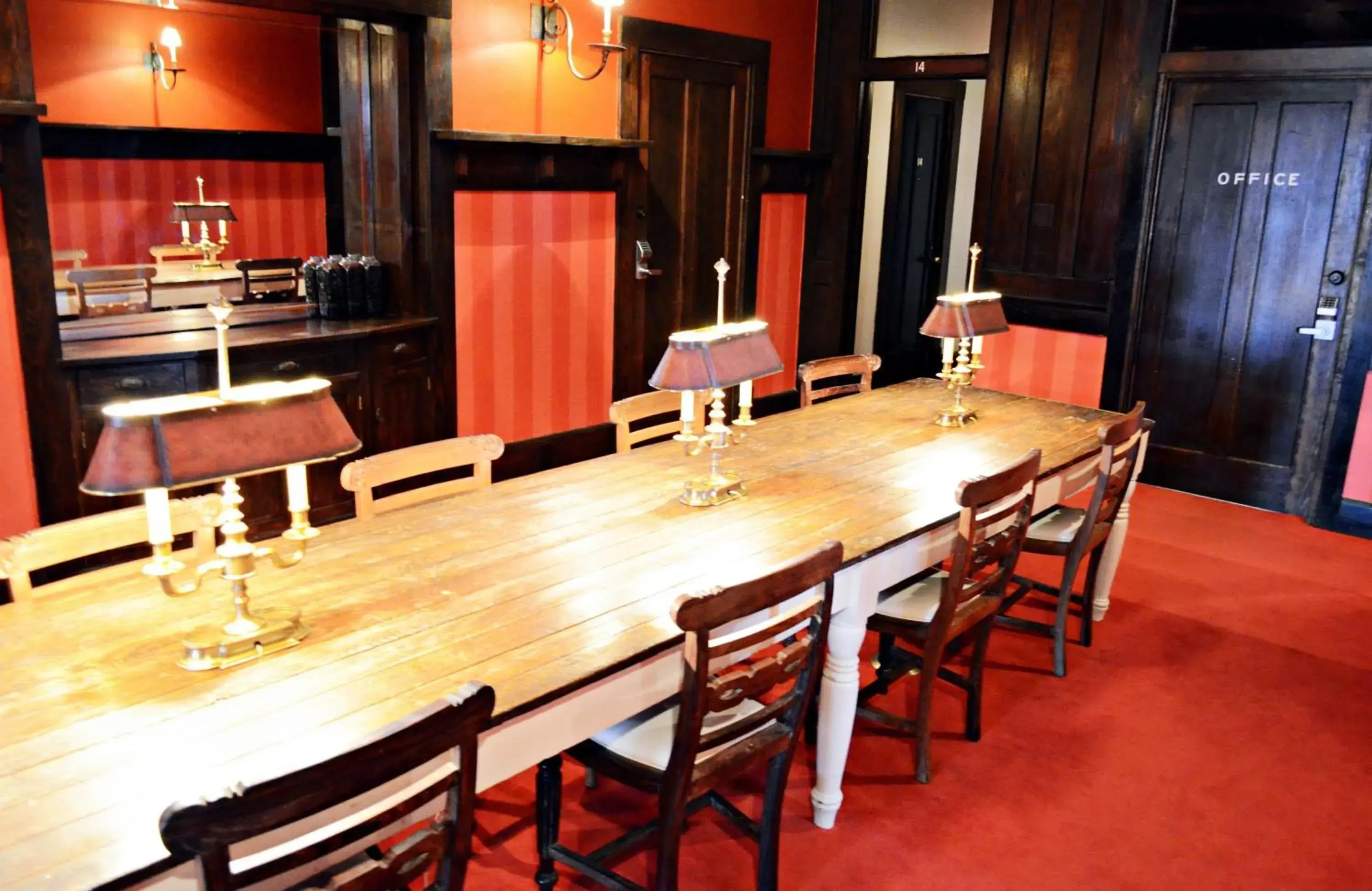 Restaurant/places to eat in Hotel Havana Restaurant/places to eat in Hotel Havana