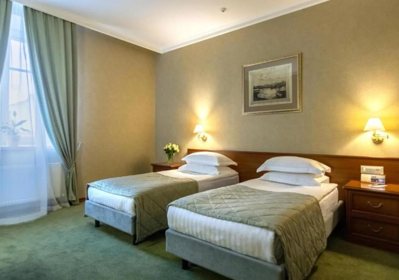 Bed in Continental Hotel