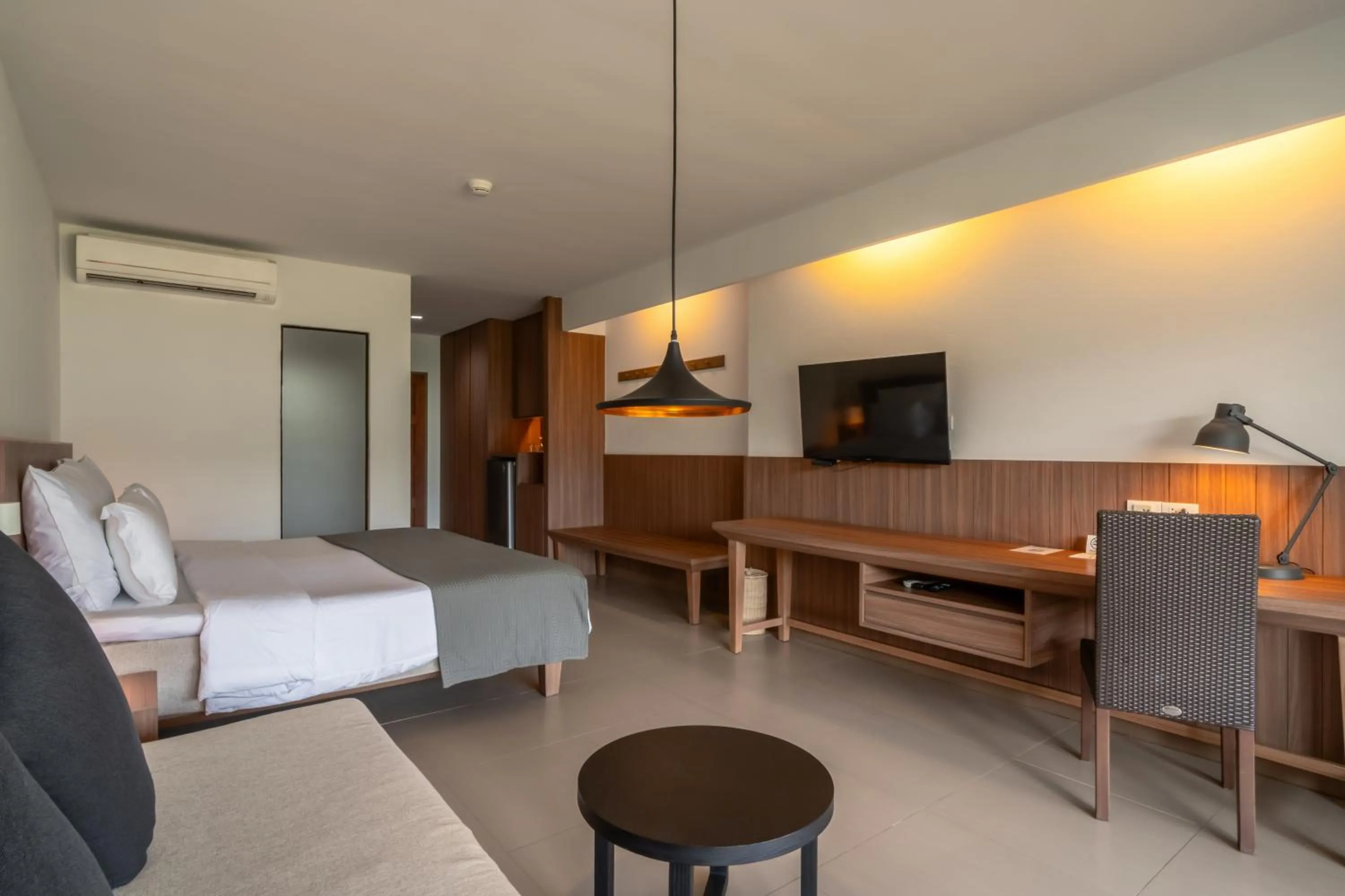 Photo of the whole room in Sunprime Kamala Beach