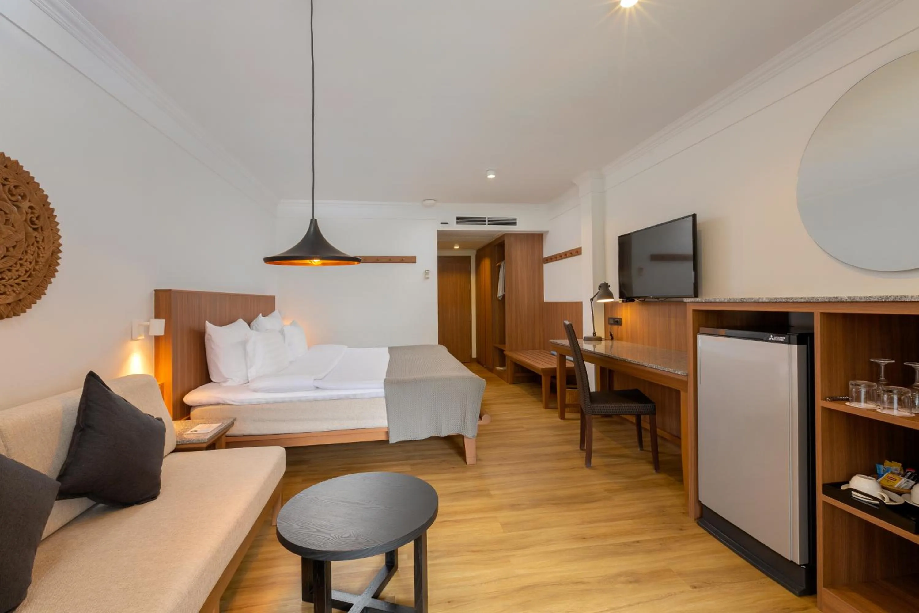 Bedroom, Bed in Sunprime Kamala Beach