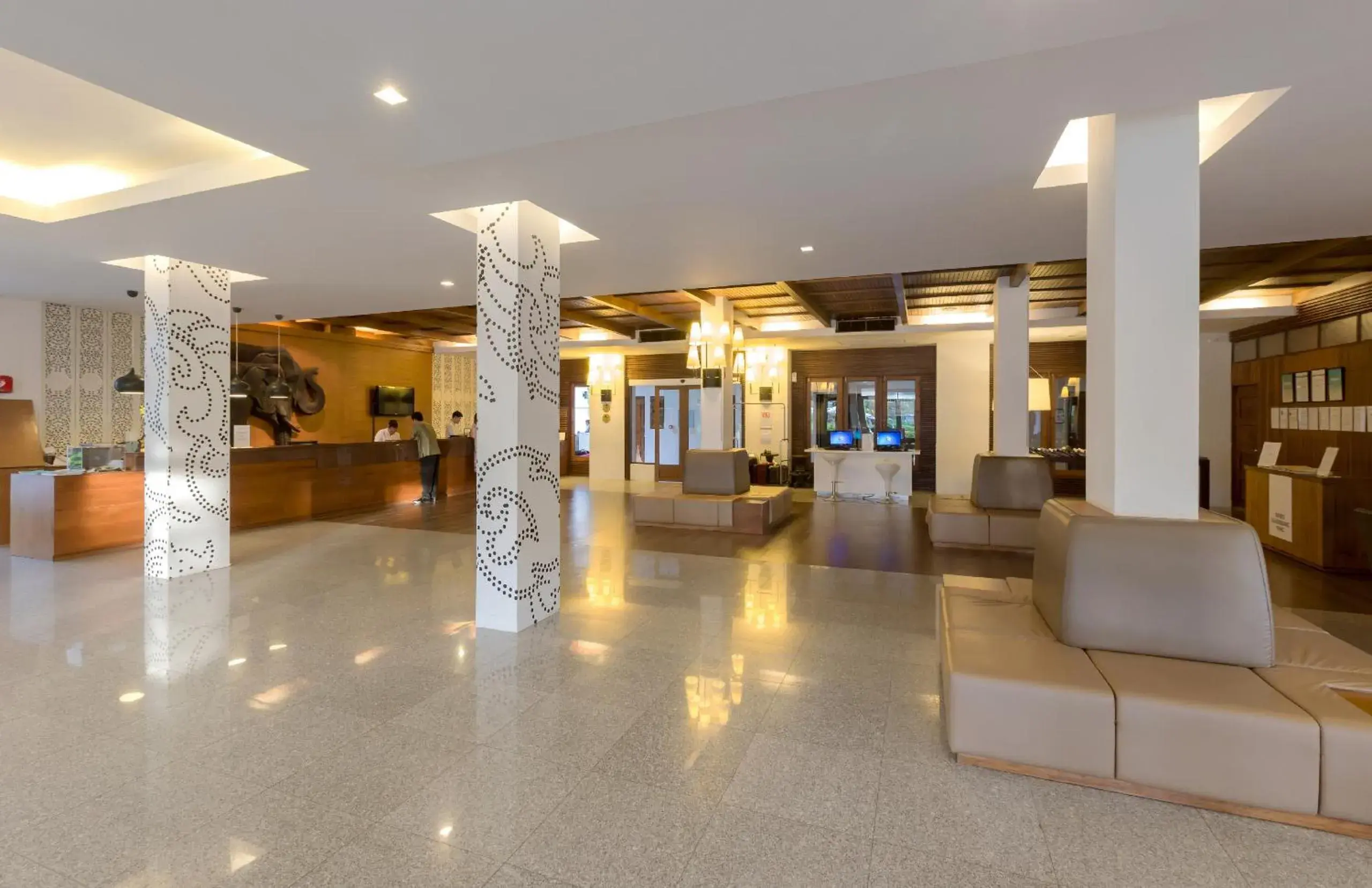 Lobby or reception in Sunprime Kamala Beach Lobby or reception in Sunprime Kamala Beach