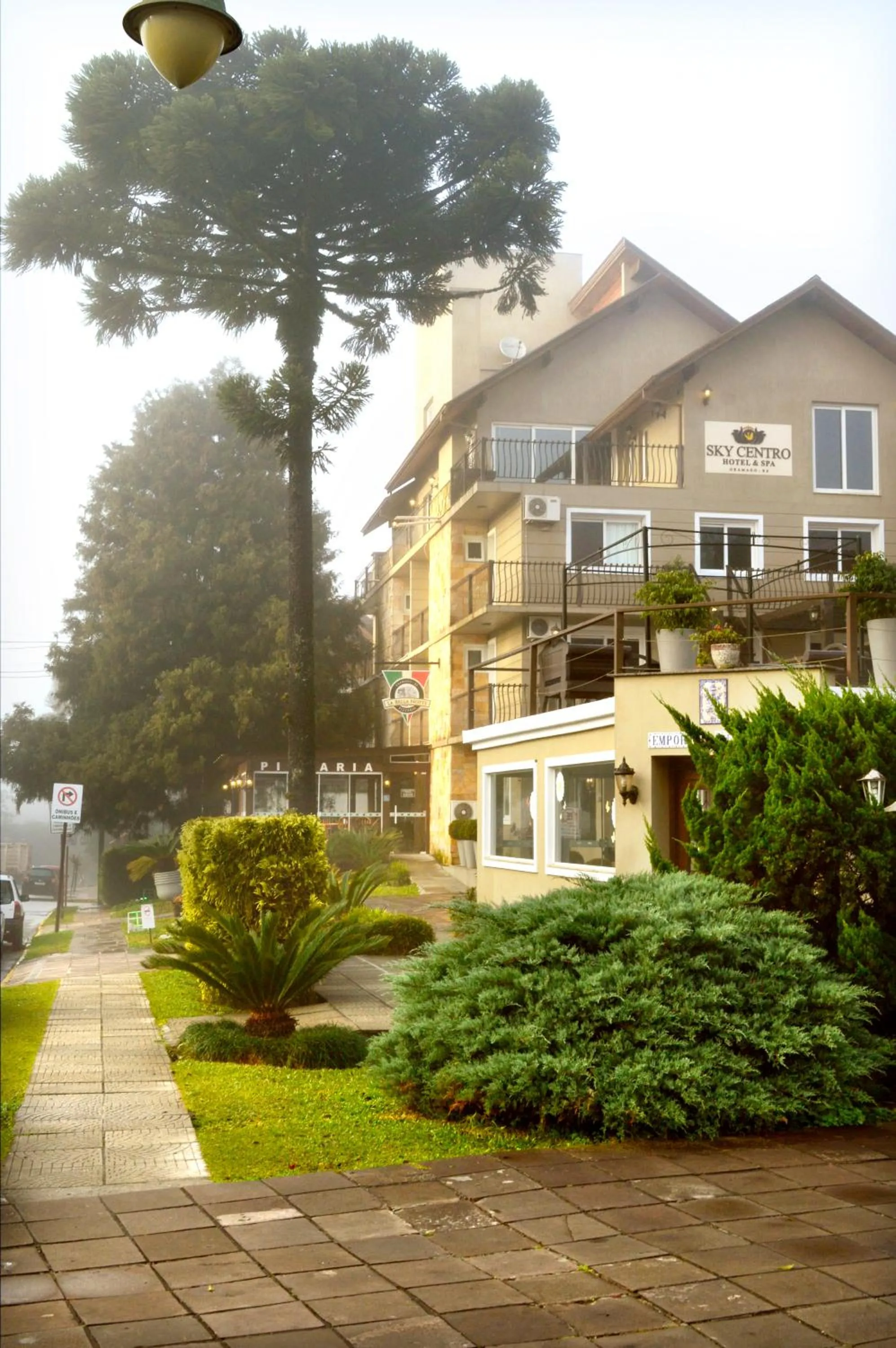 Facade/entrance in Sky Centro Hotel & SPA