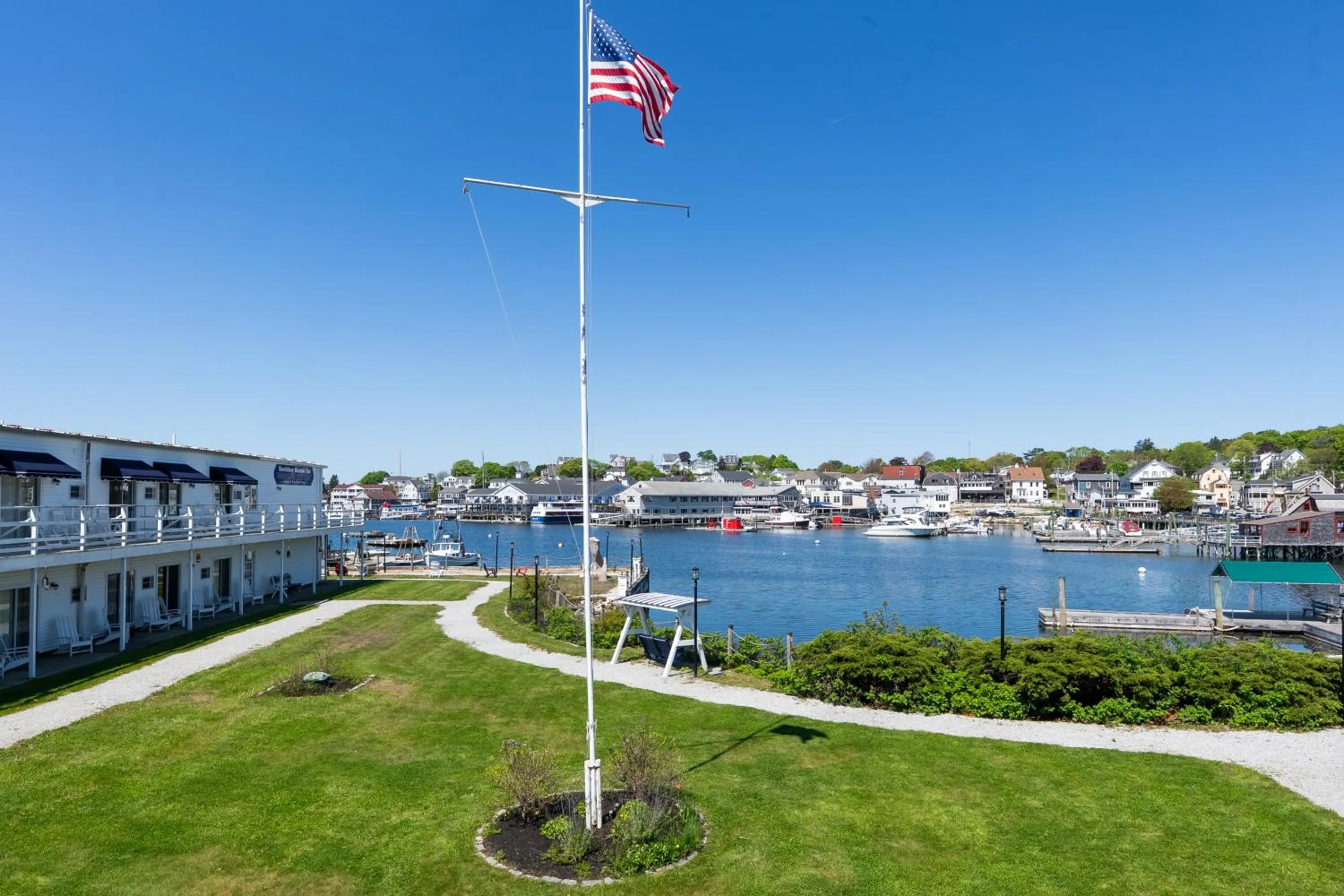Natural landscape in Boothbay Harbor Inn