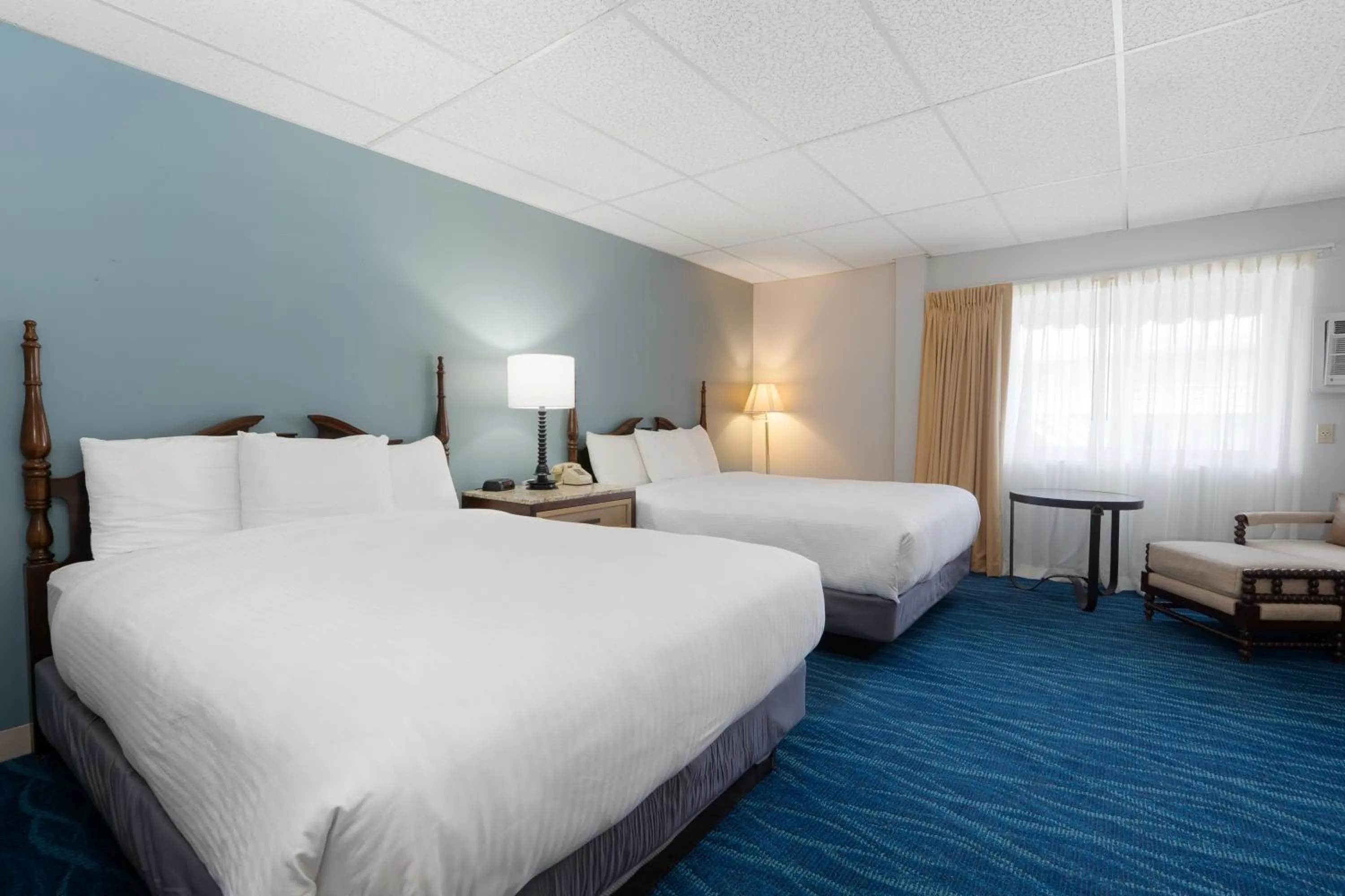 Photo of the whole room, Bed in Boothbay Harbor Inn
