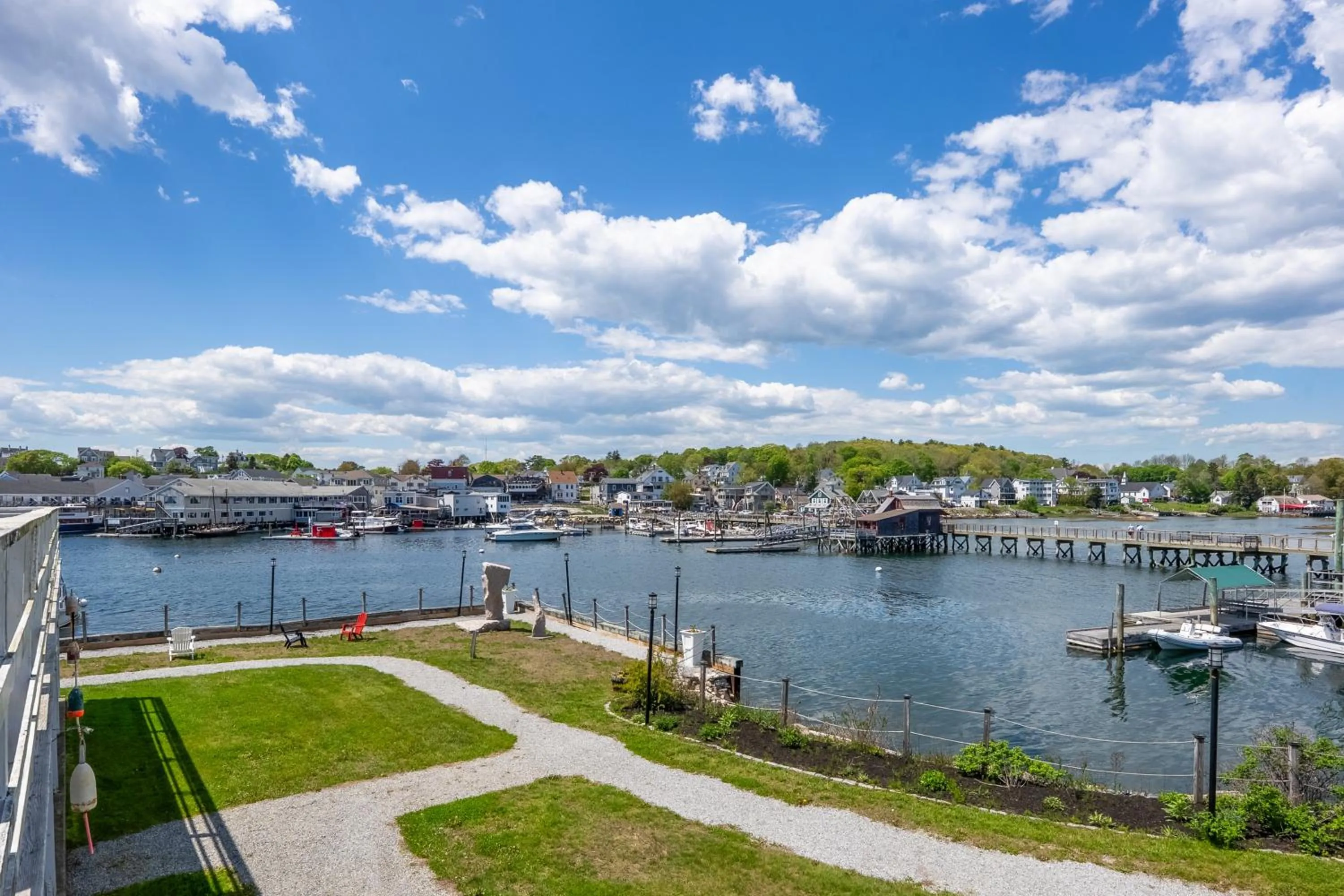 Natural landscape in Boothbay Harbor Inn
