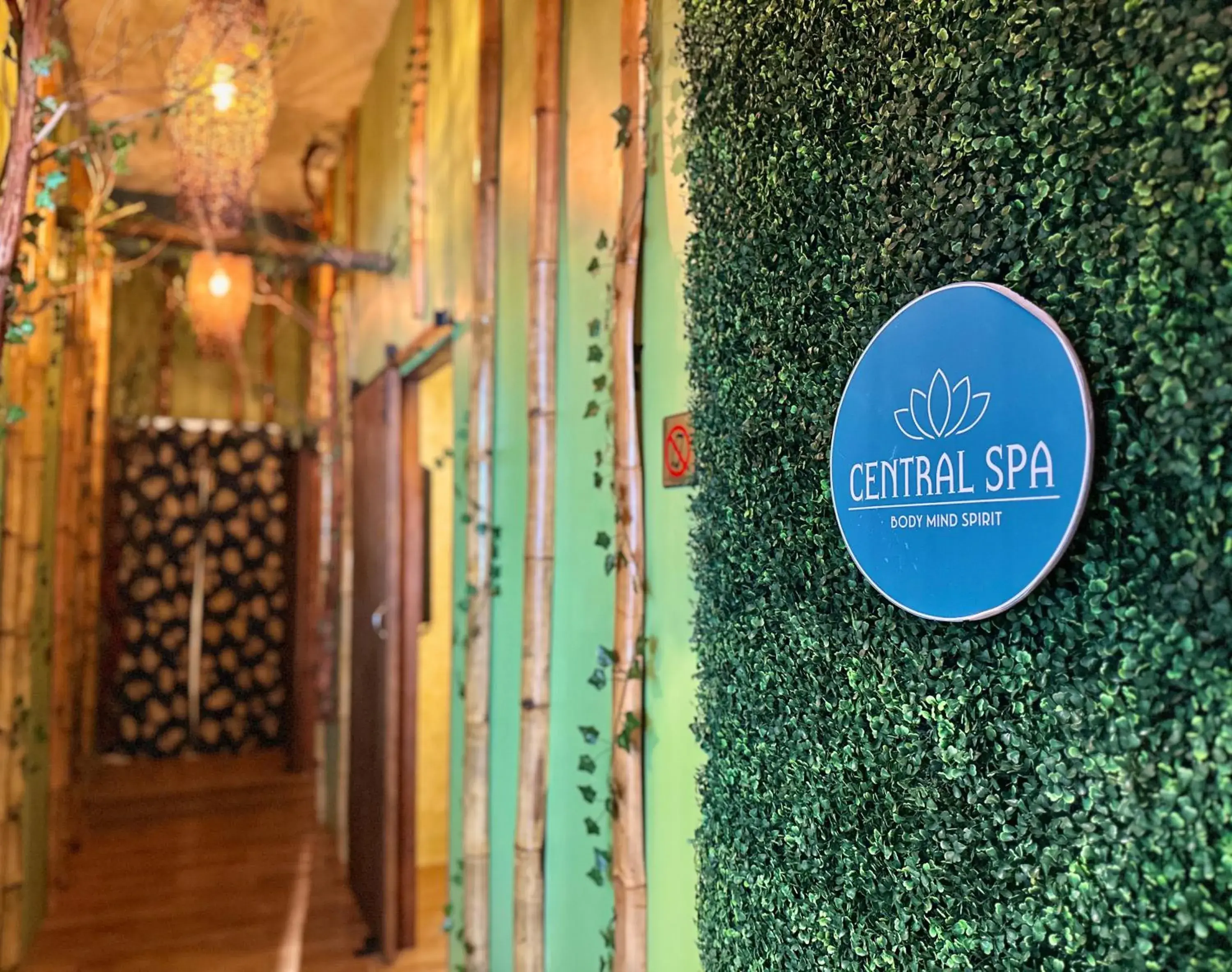 Spa and wellness centre/facilities in Palau Central Hotel Spa and wellness centre/facilities in Palau Central Hotel