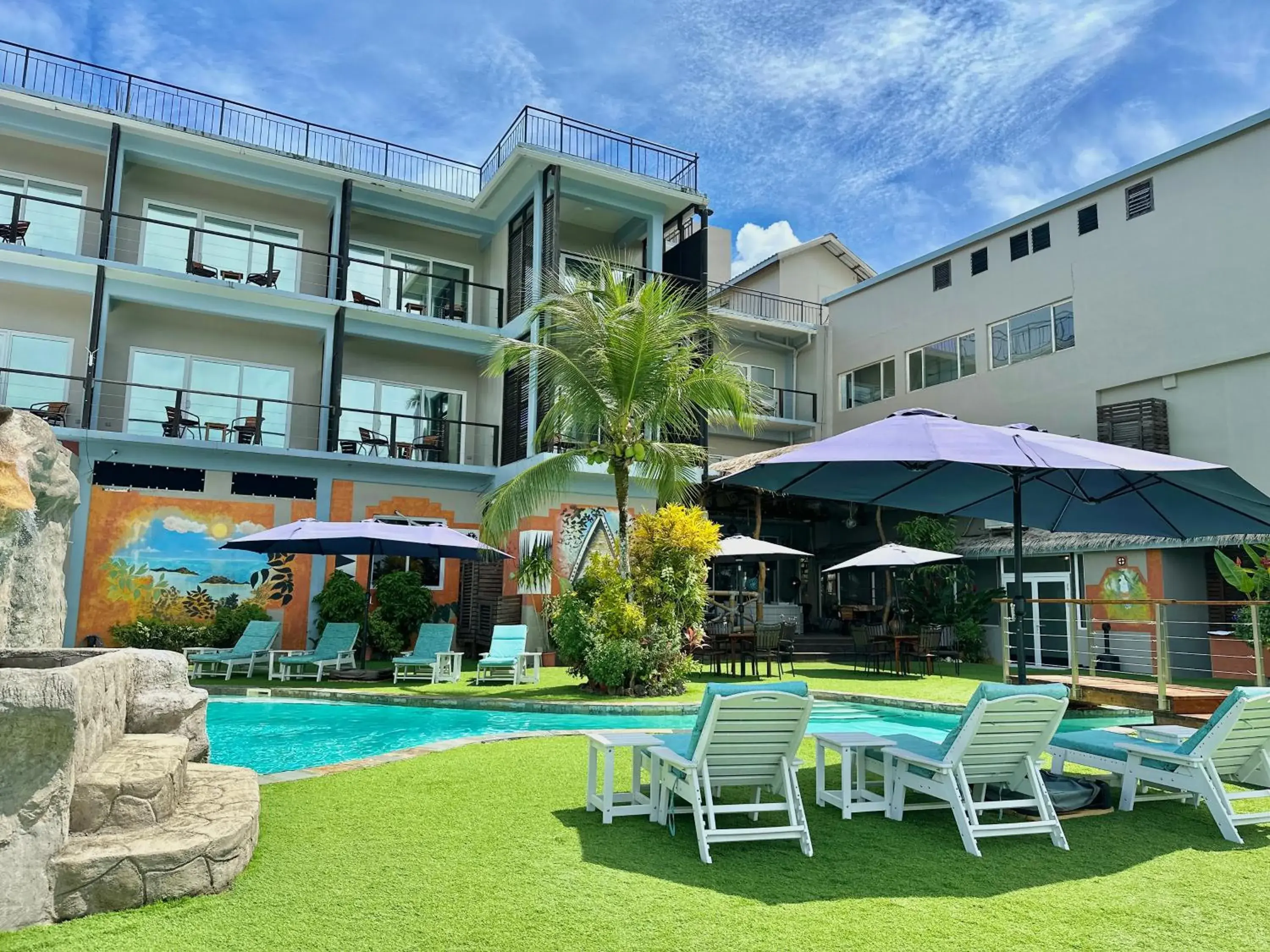 Property building in Palau Central Hotel Property building in Palau Central Hotel