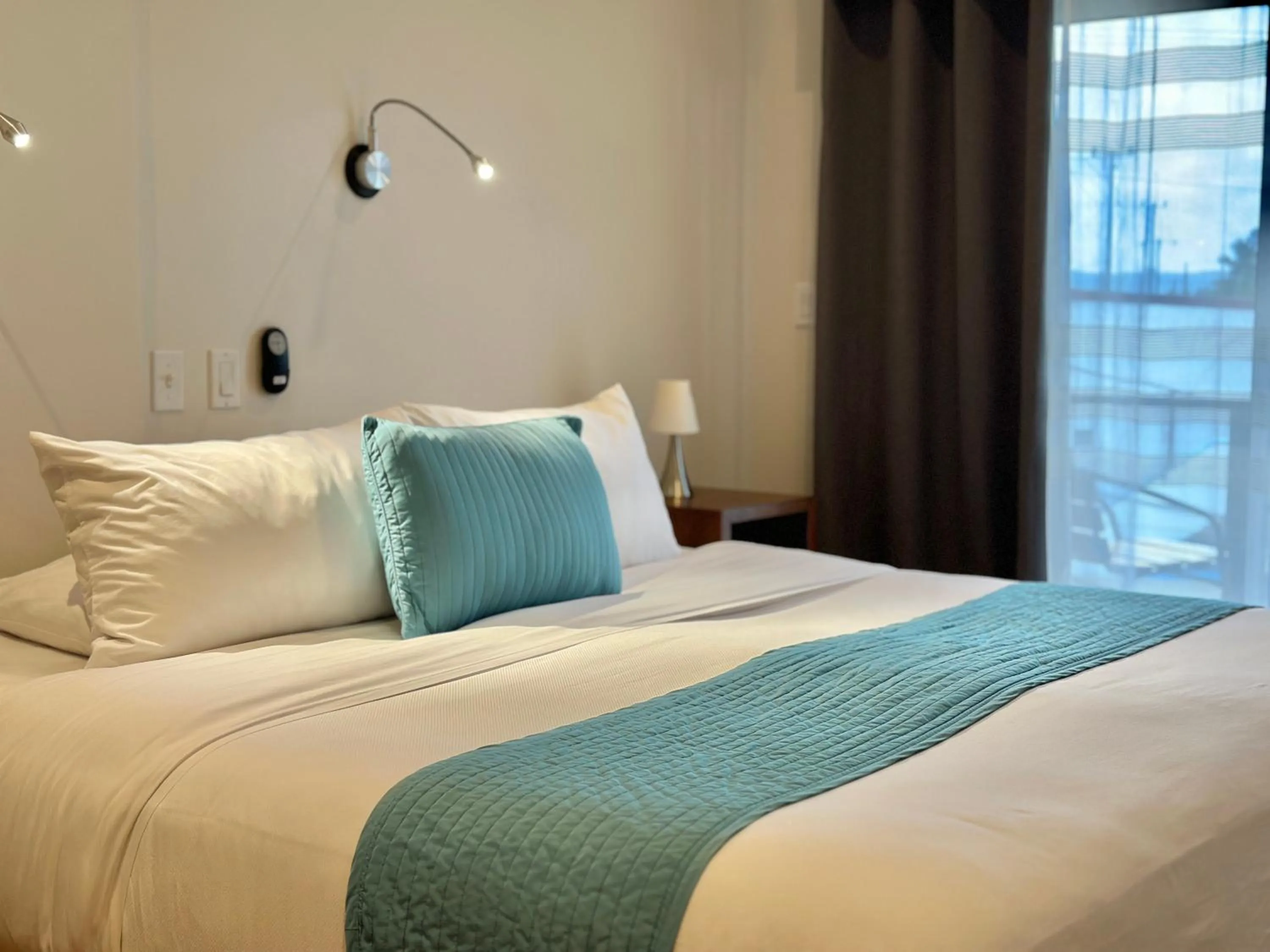 Bed in Palau Central Hotel