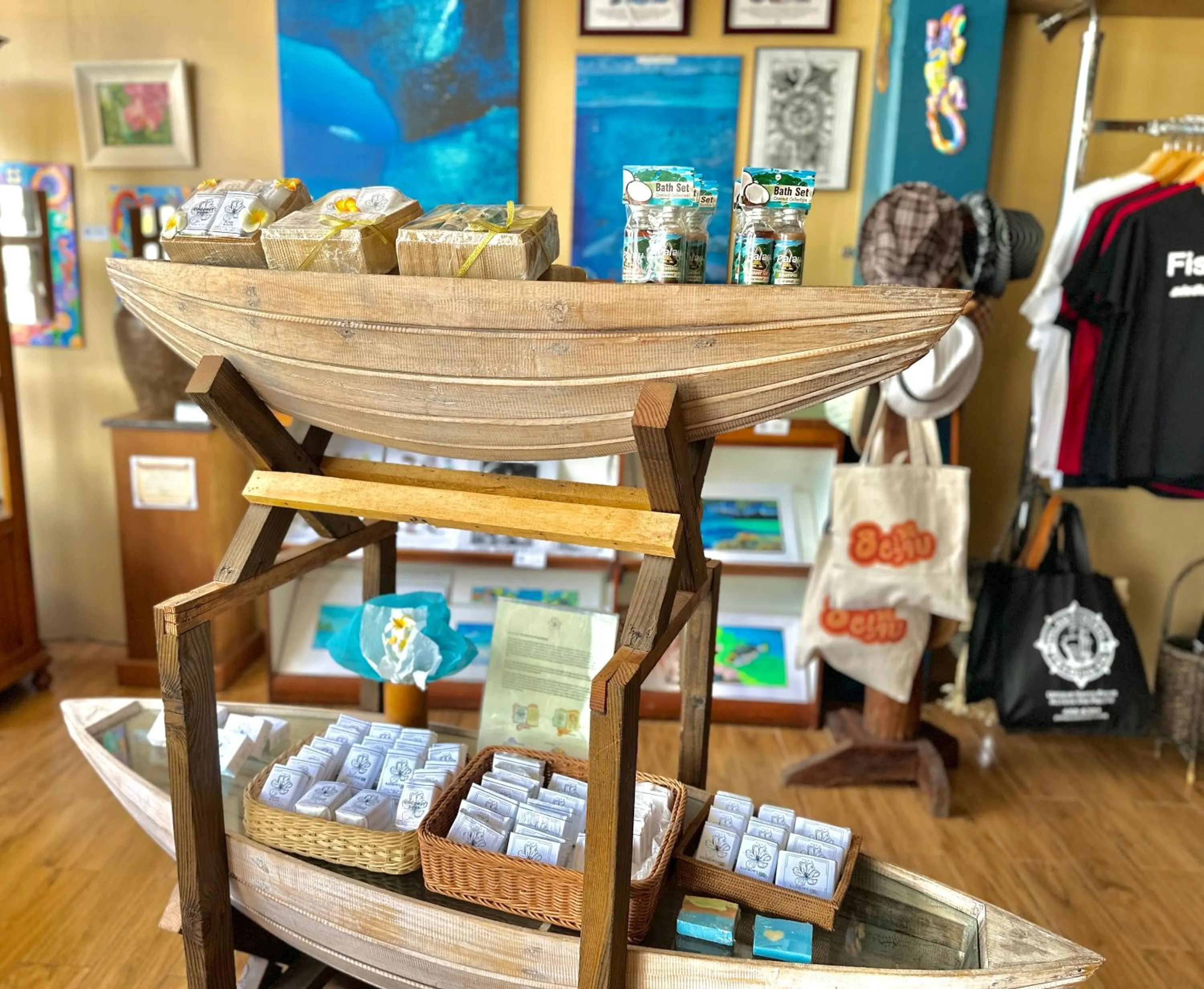 On-site shops in Palau Central Hotel