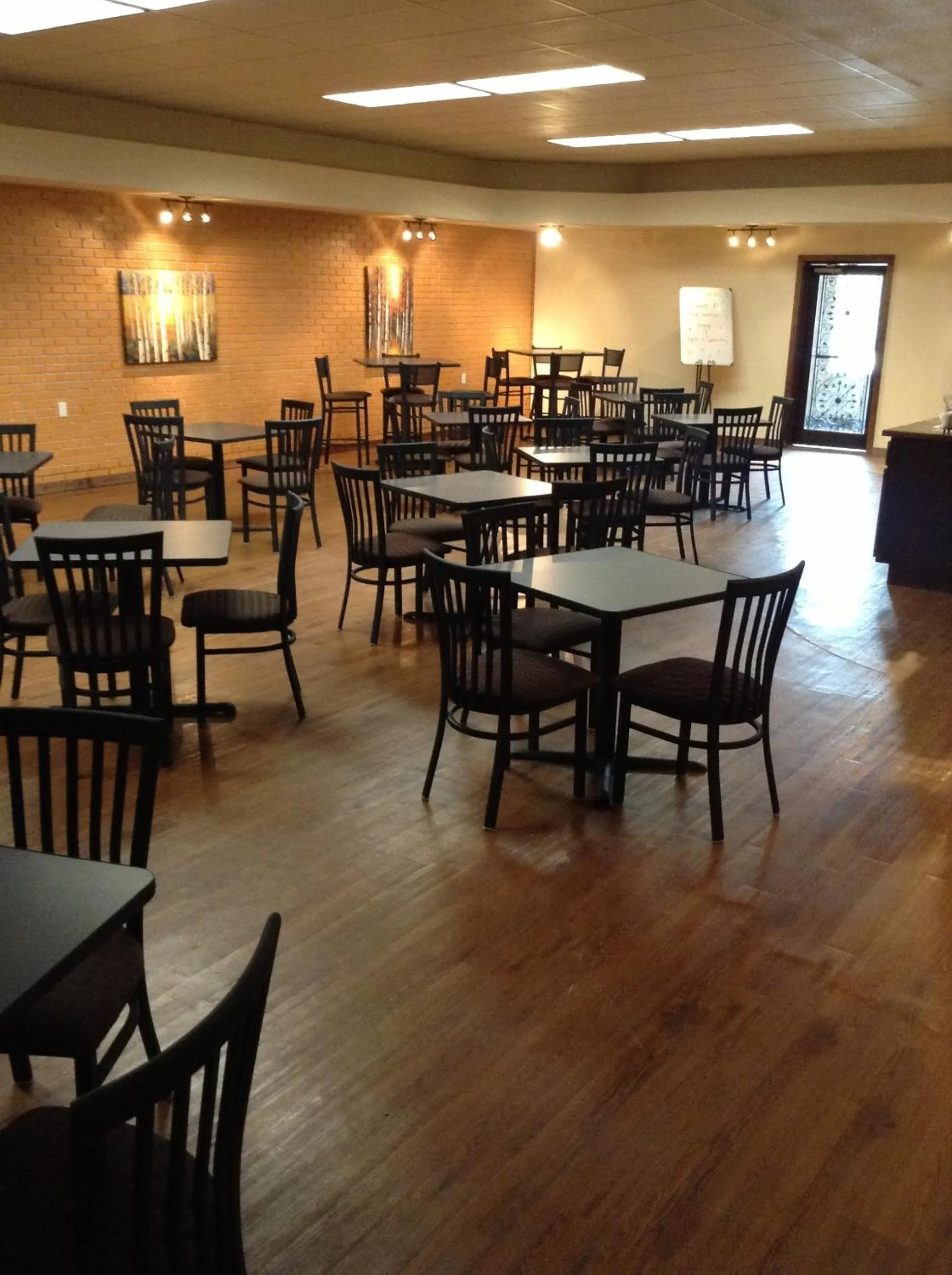 Restaurant/places to eat in FairBridge Extended Stay, a Kitchenette Hotel