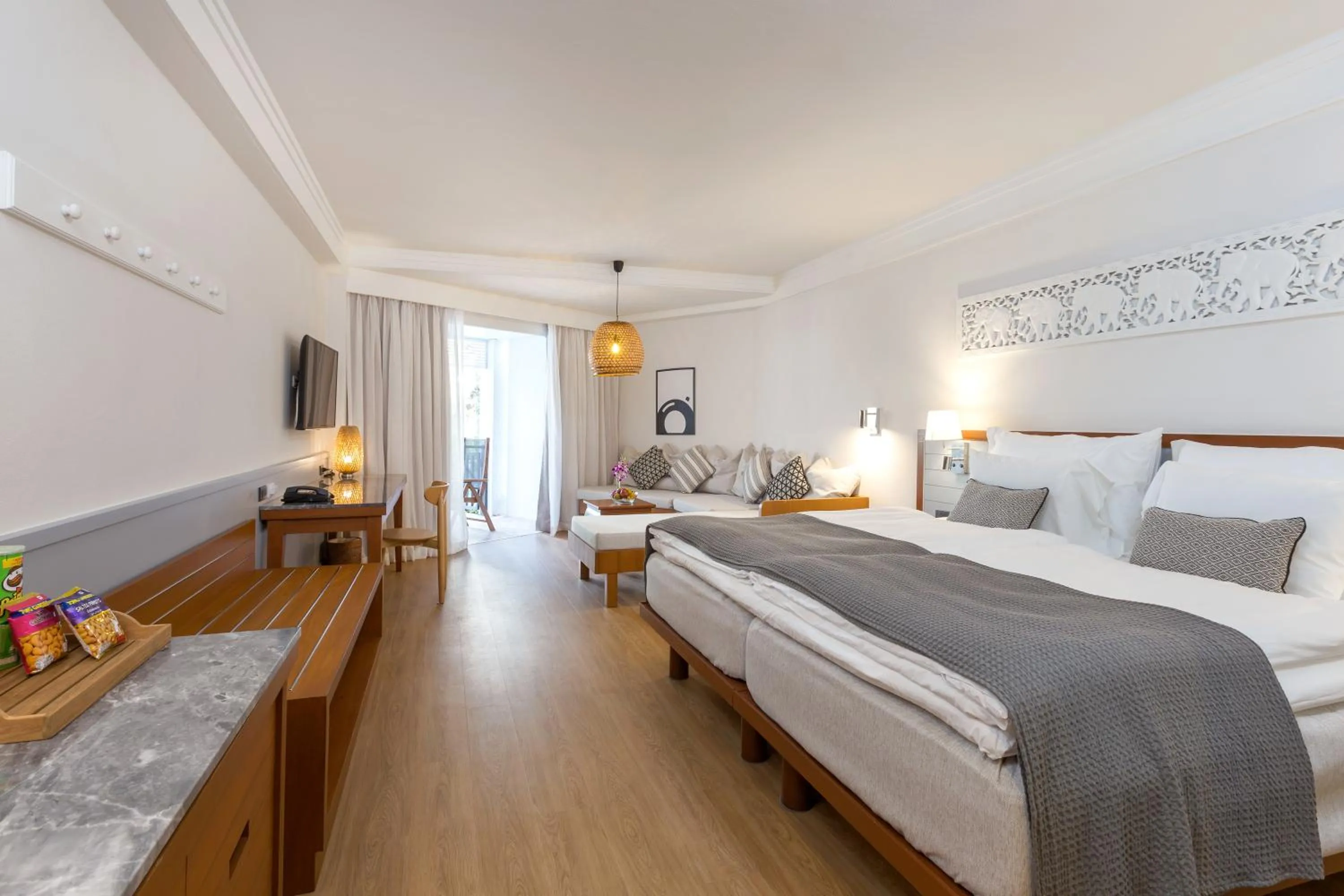 Area and facilities, Bed in Sunwing Bangtao Beach