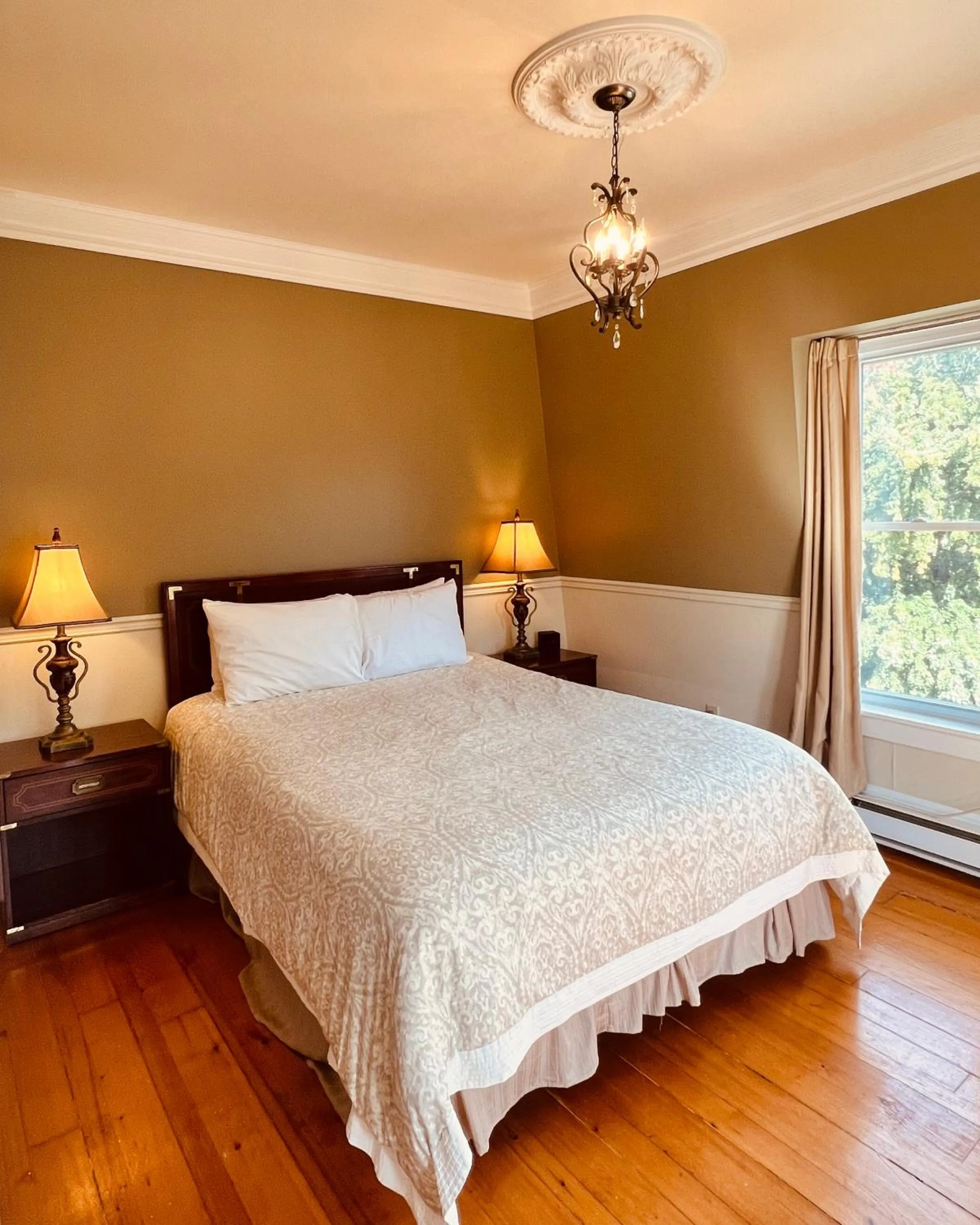 Bed in Le Chateau du Lac