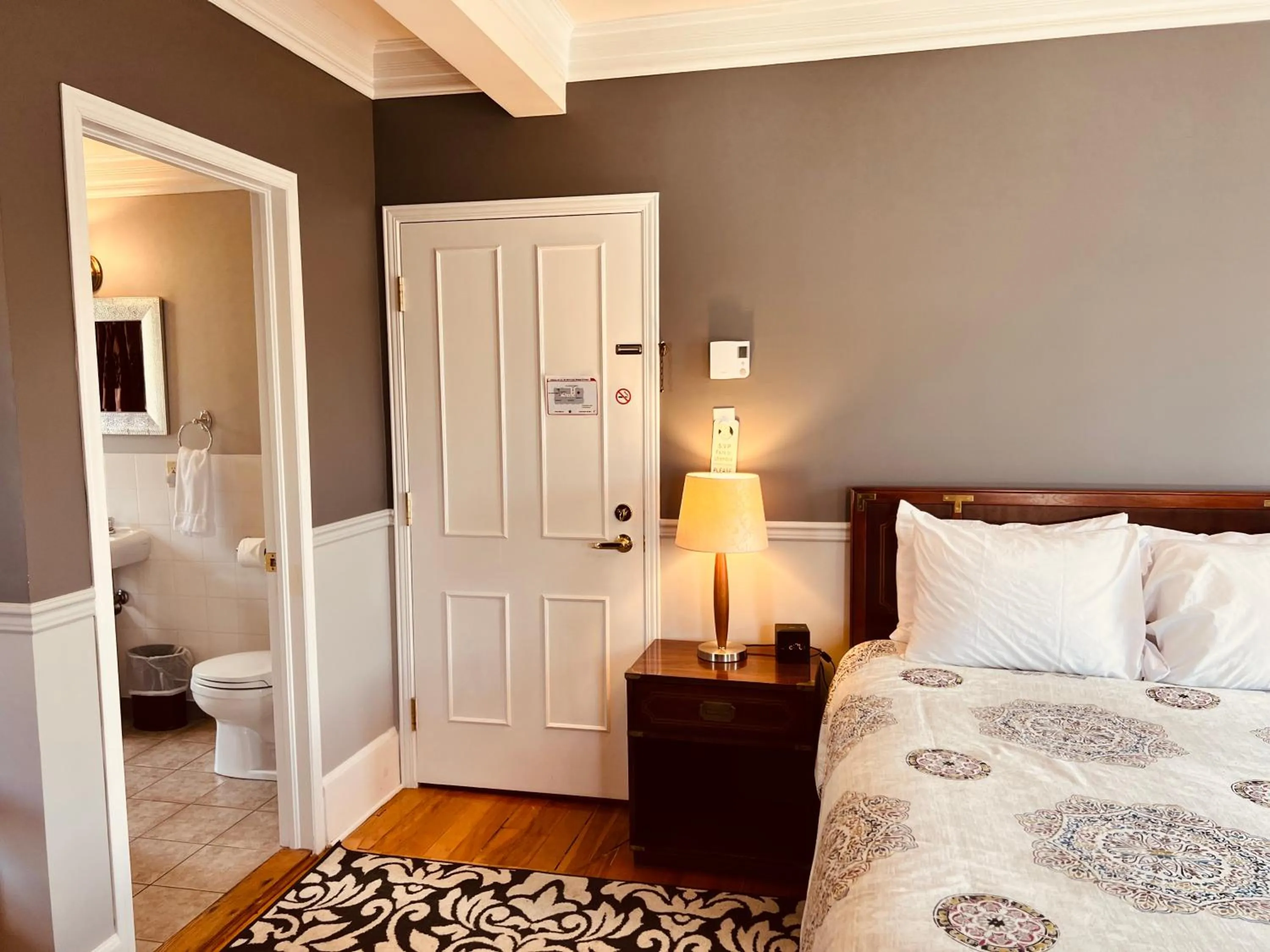 Bed in Le Chateau du Lac