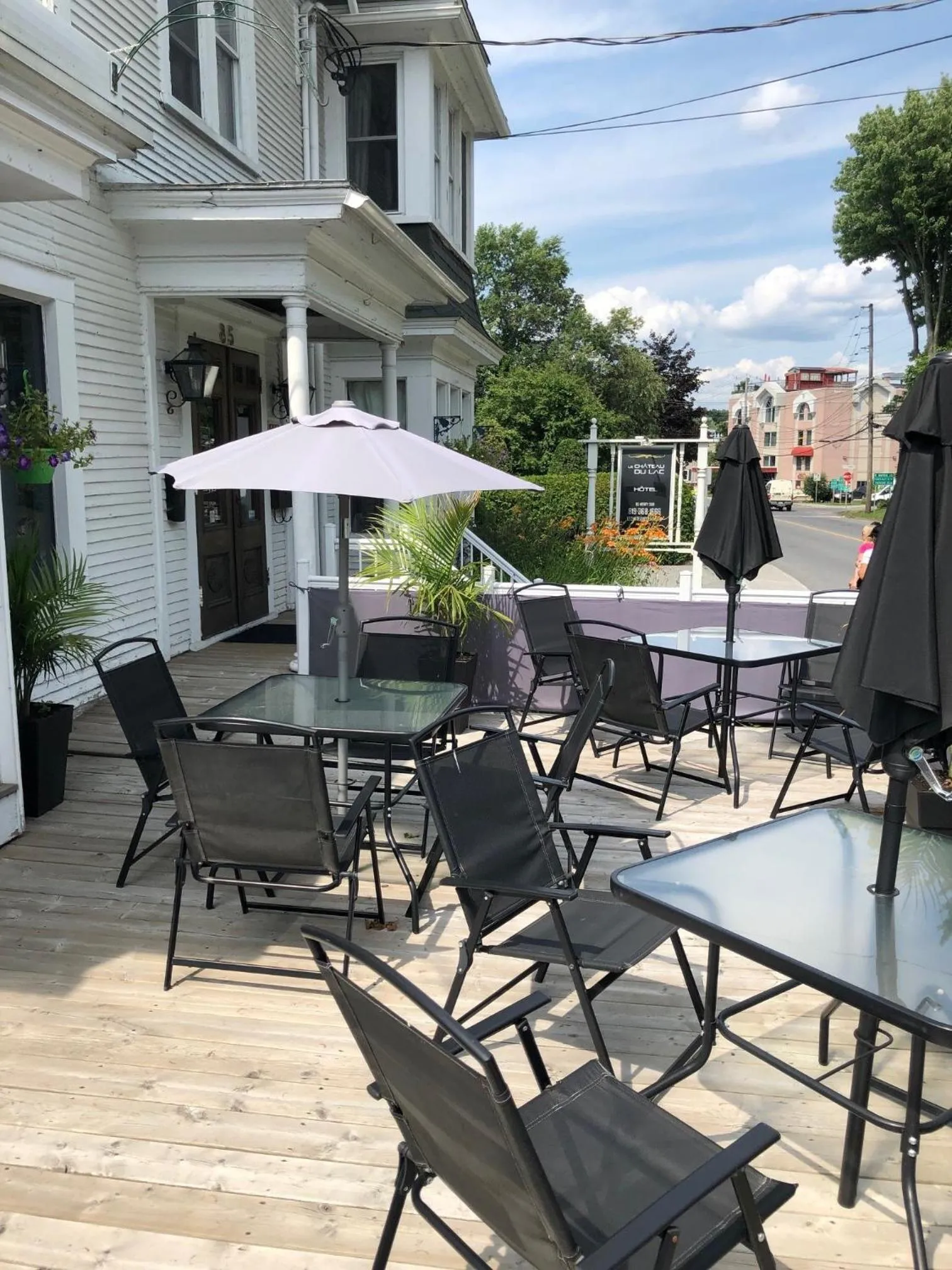 Patio in Le Chateau du Lac