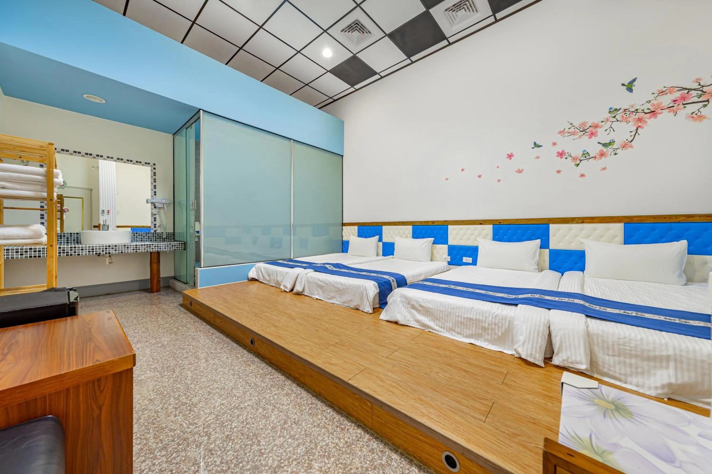 Bed in Sun Moon Lake Jinlongshan BnB