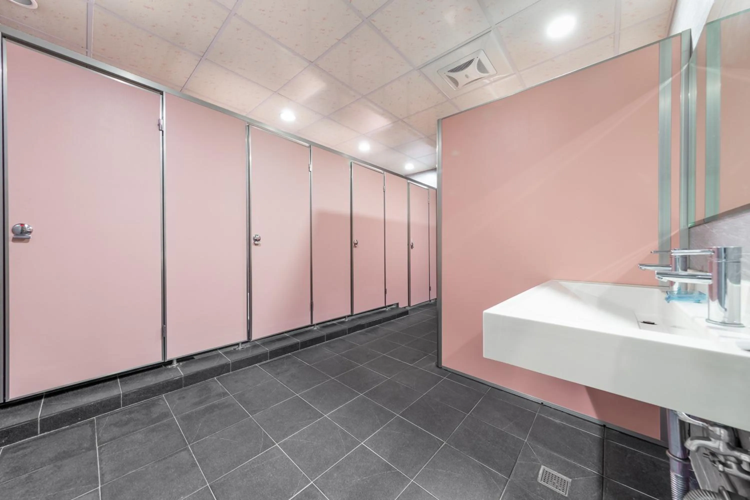 Bathroom in Sun Moon Lake Jinlongshan BnB