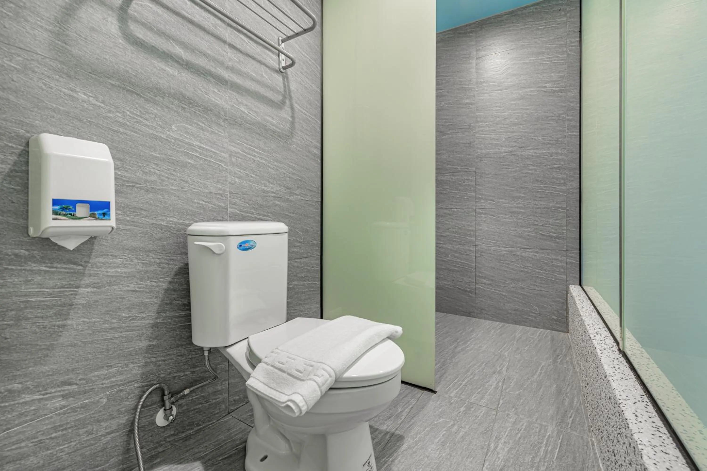 Toilet in Sun Moon Lake Jinlongshan BnB