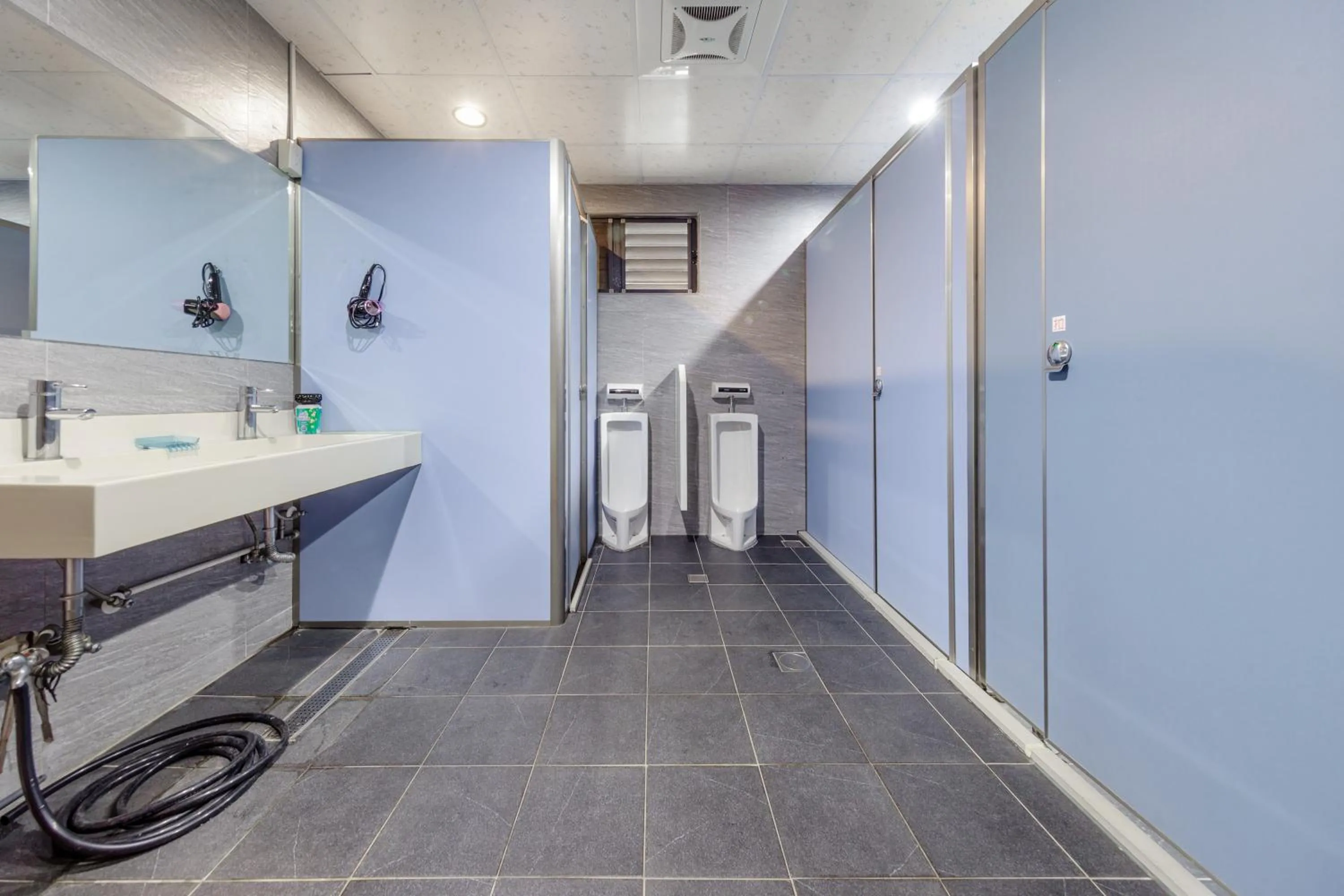 Toilet in Sun Moon Lake Jinlongshan BnB